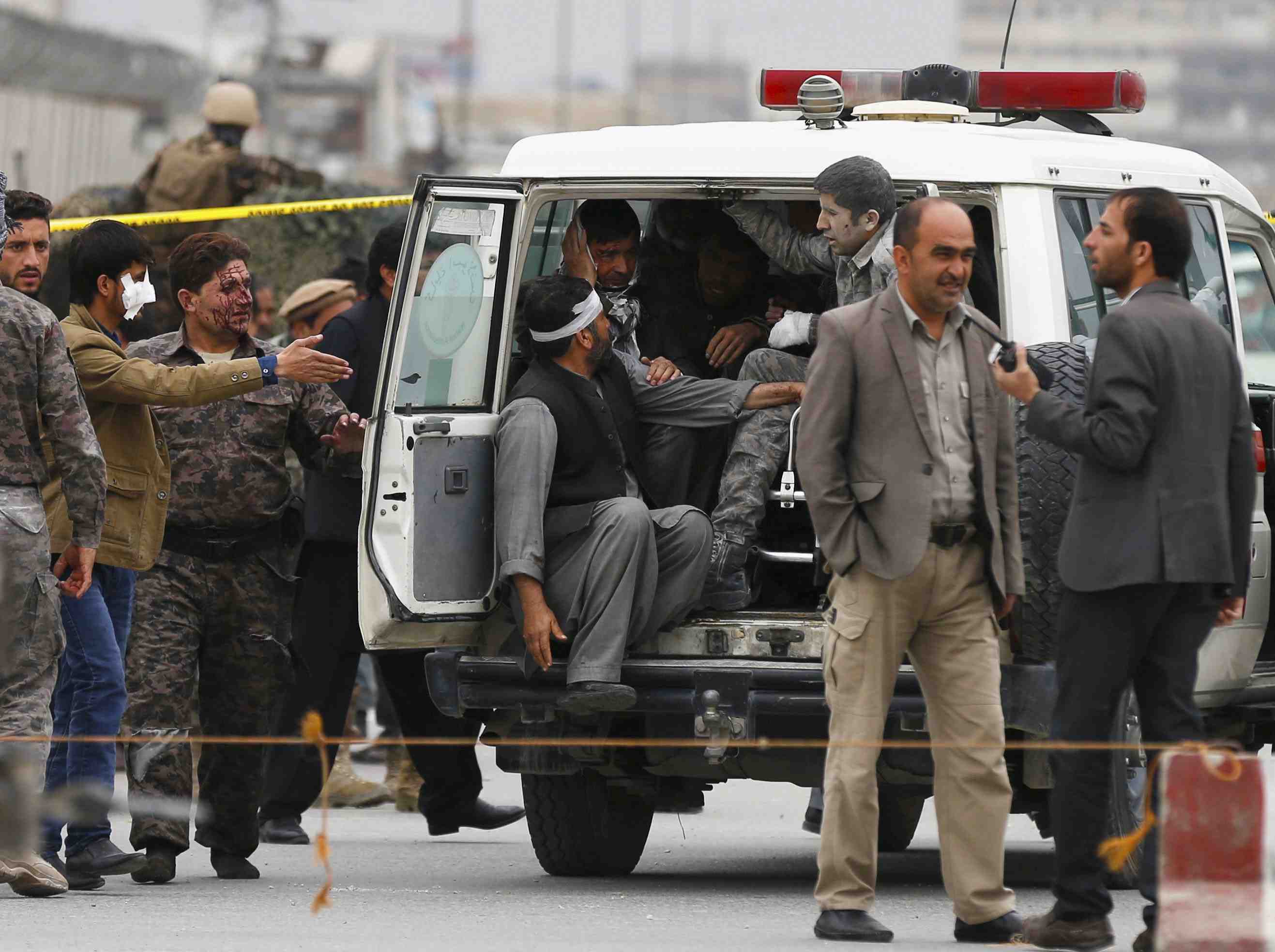 Le bilan de l'attentat a kaboul s'alourdit