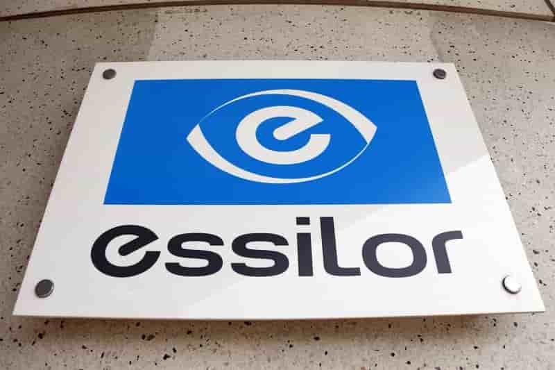 Essilor baisse ses perspectives de croissance 2016