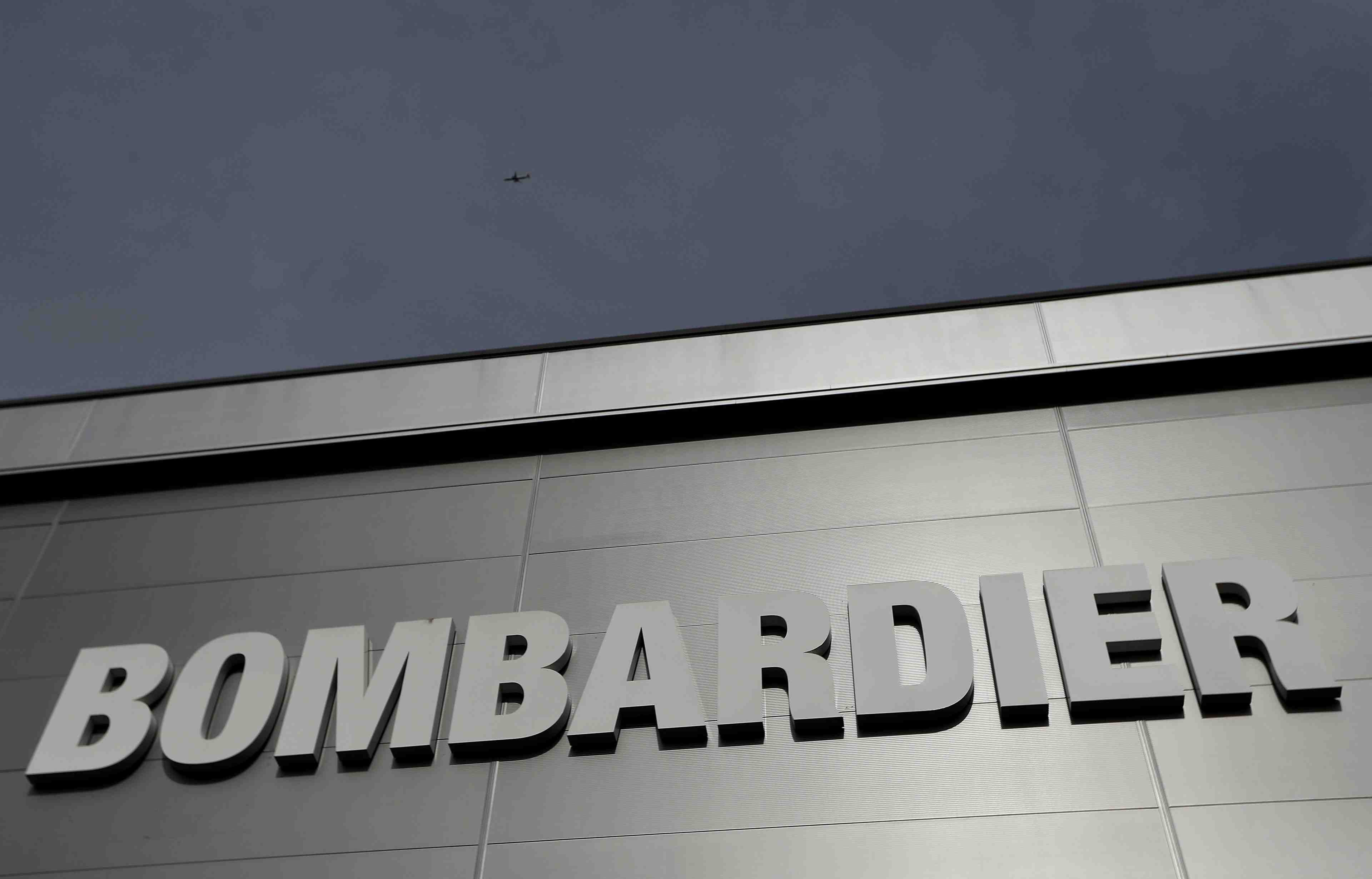 Bombardier: les avions d'affaires gonflent le benefice trimestriel