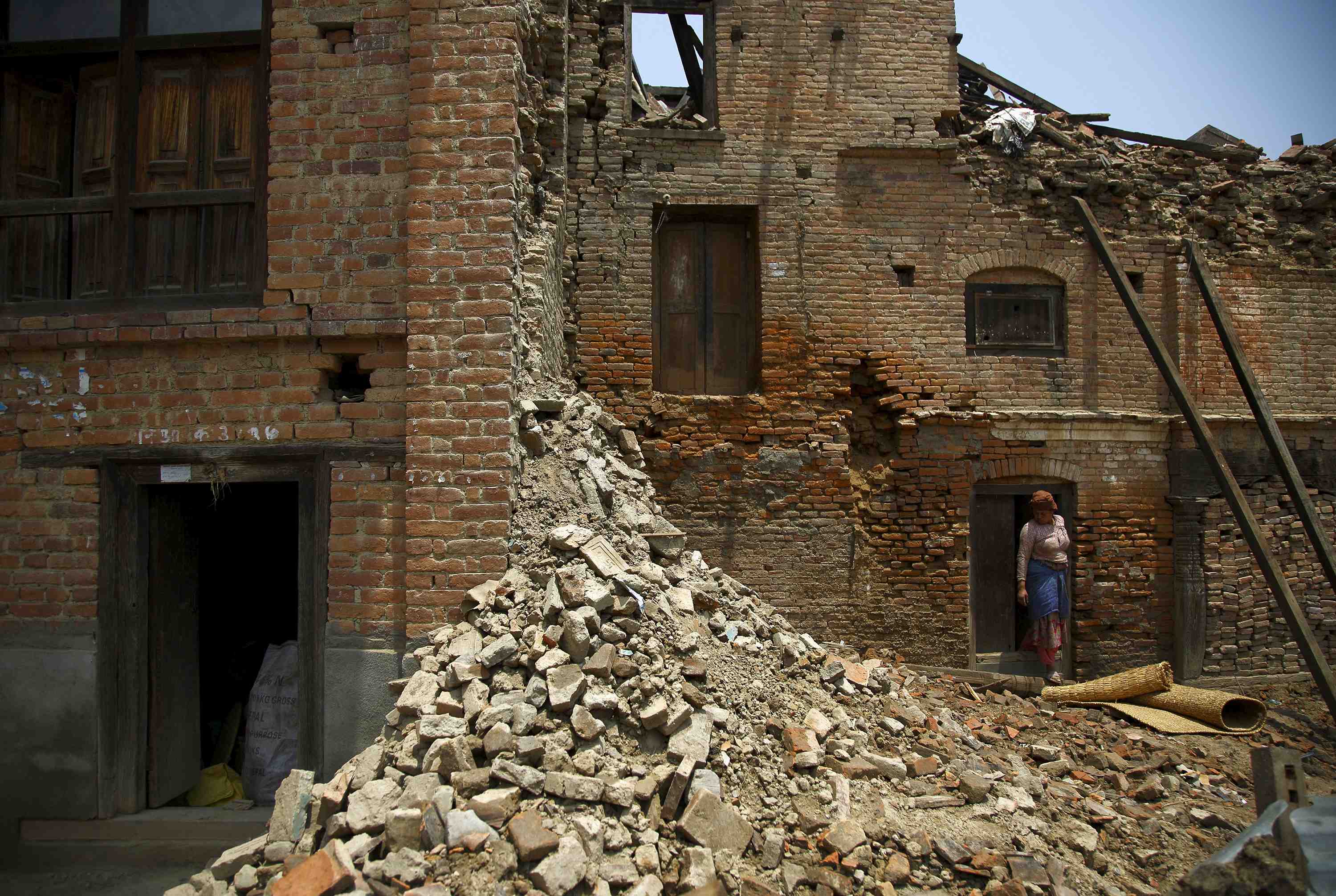 Un nouveau seisme de magnitude 7,4 frappe le nepal