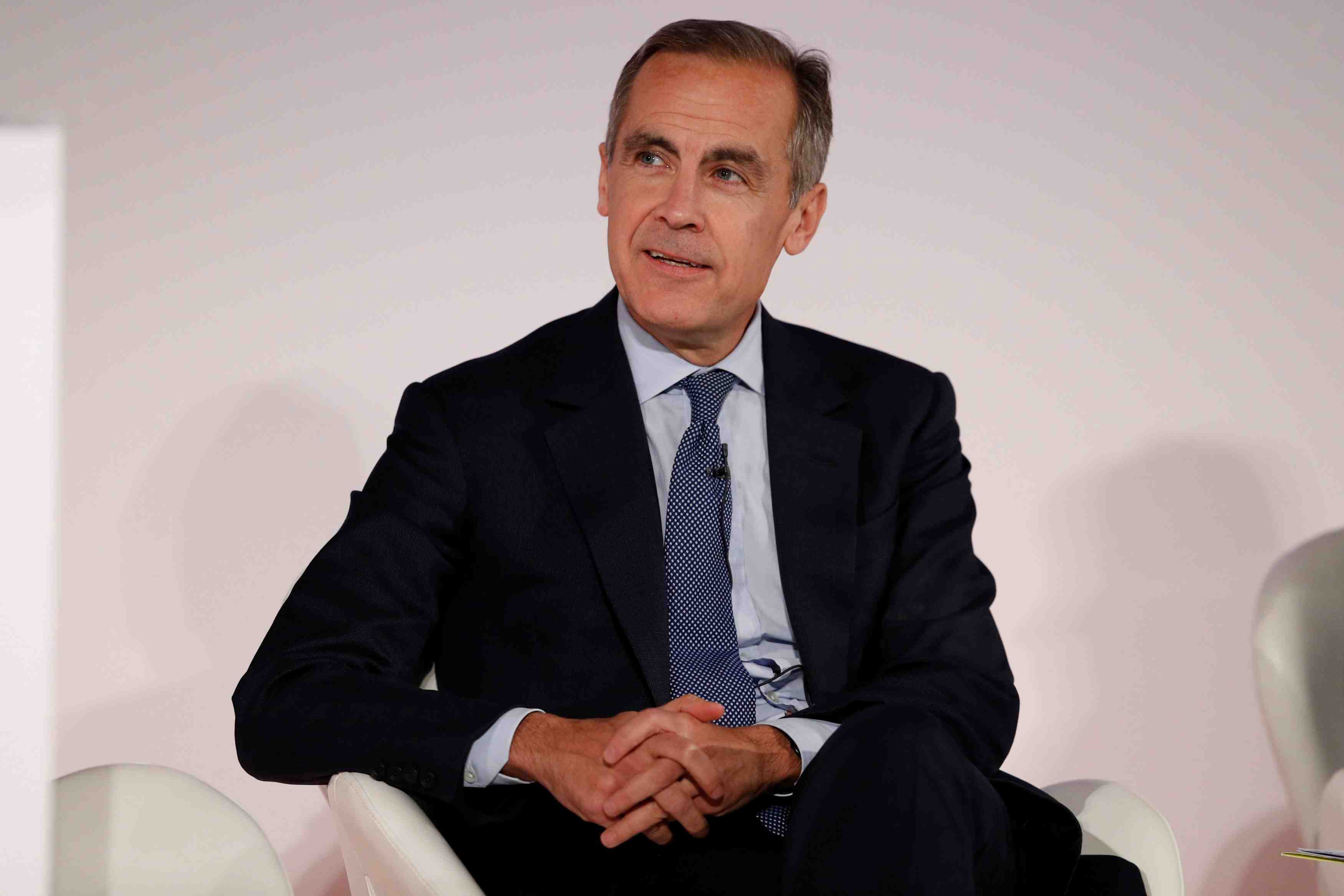 Carney "perplexe" face aux remous au sein de london stock exchange
