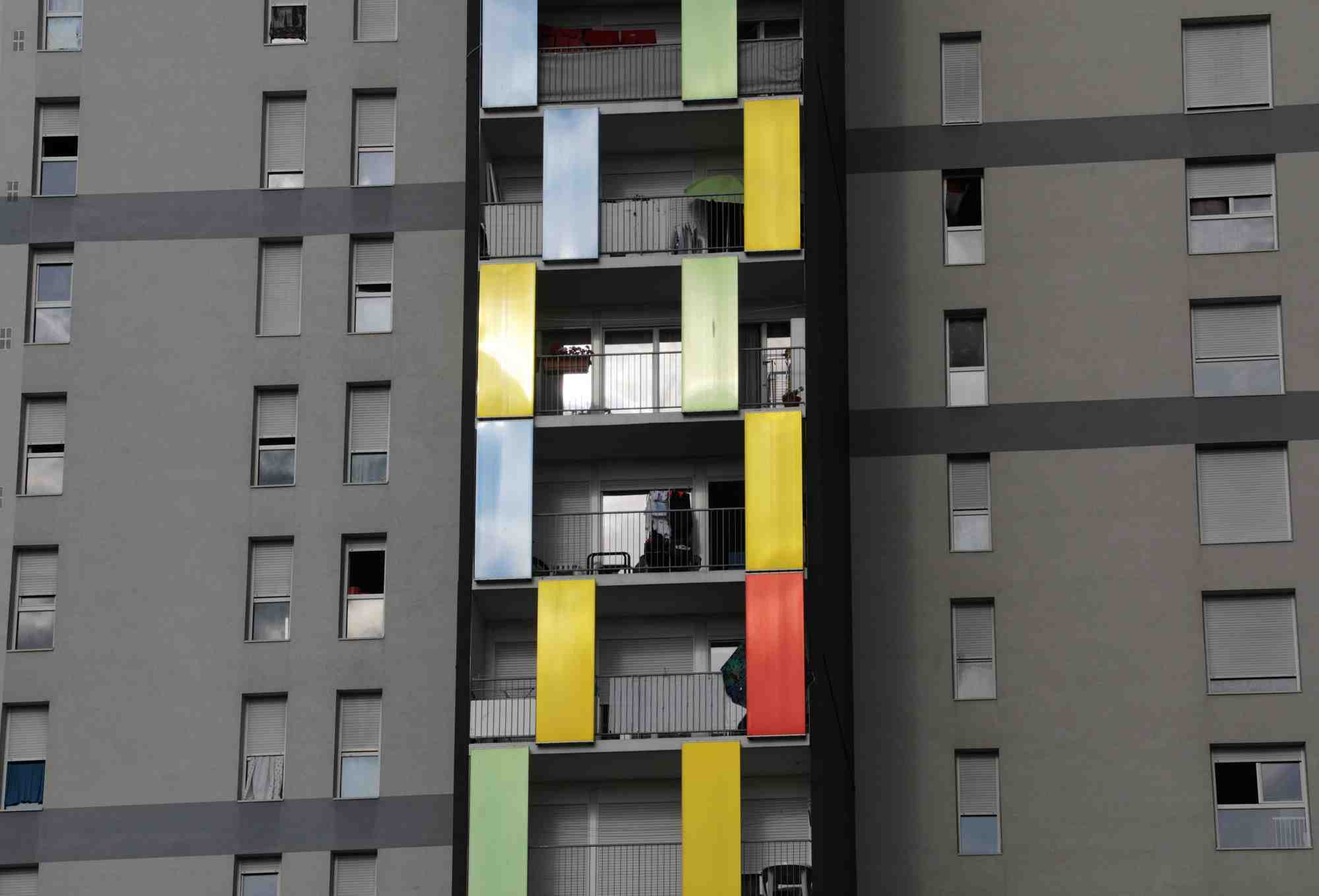 Logement: la cour des comptes signale la fragilite de services de l'etat
