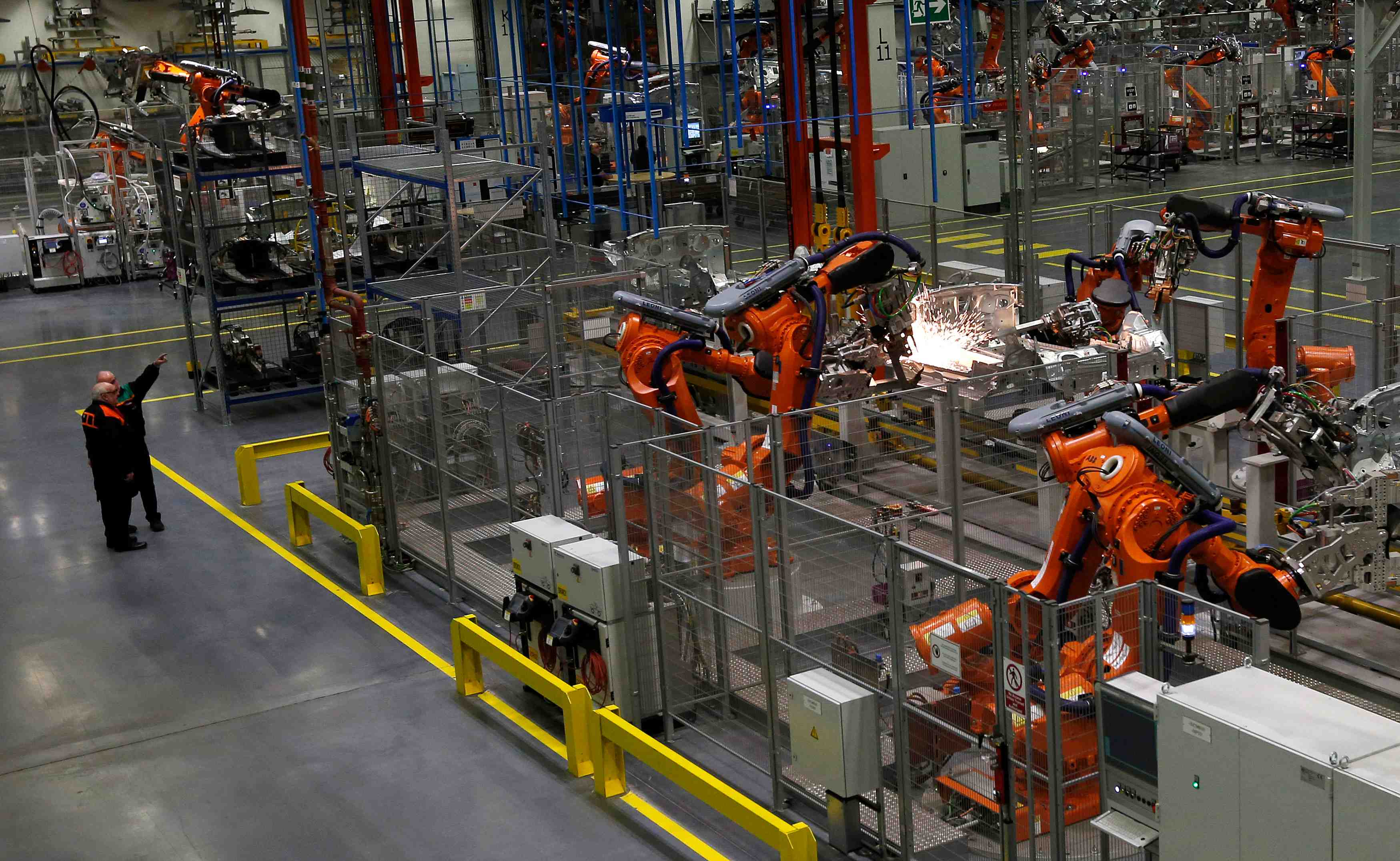 Bmw suspendra sa production a oxford en cas de brexit dur le 31/10