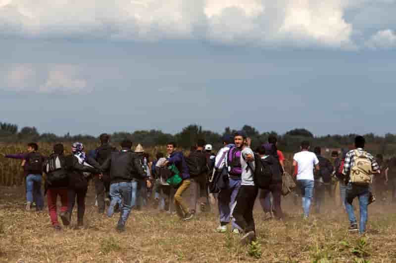 L'espagne promet de se conformer au quota de refugies etabli par l'ue