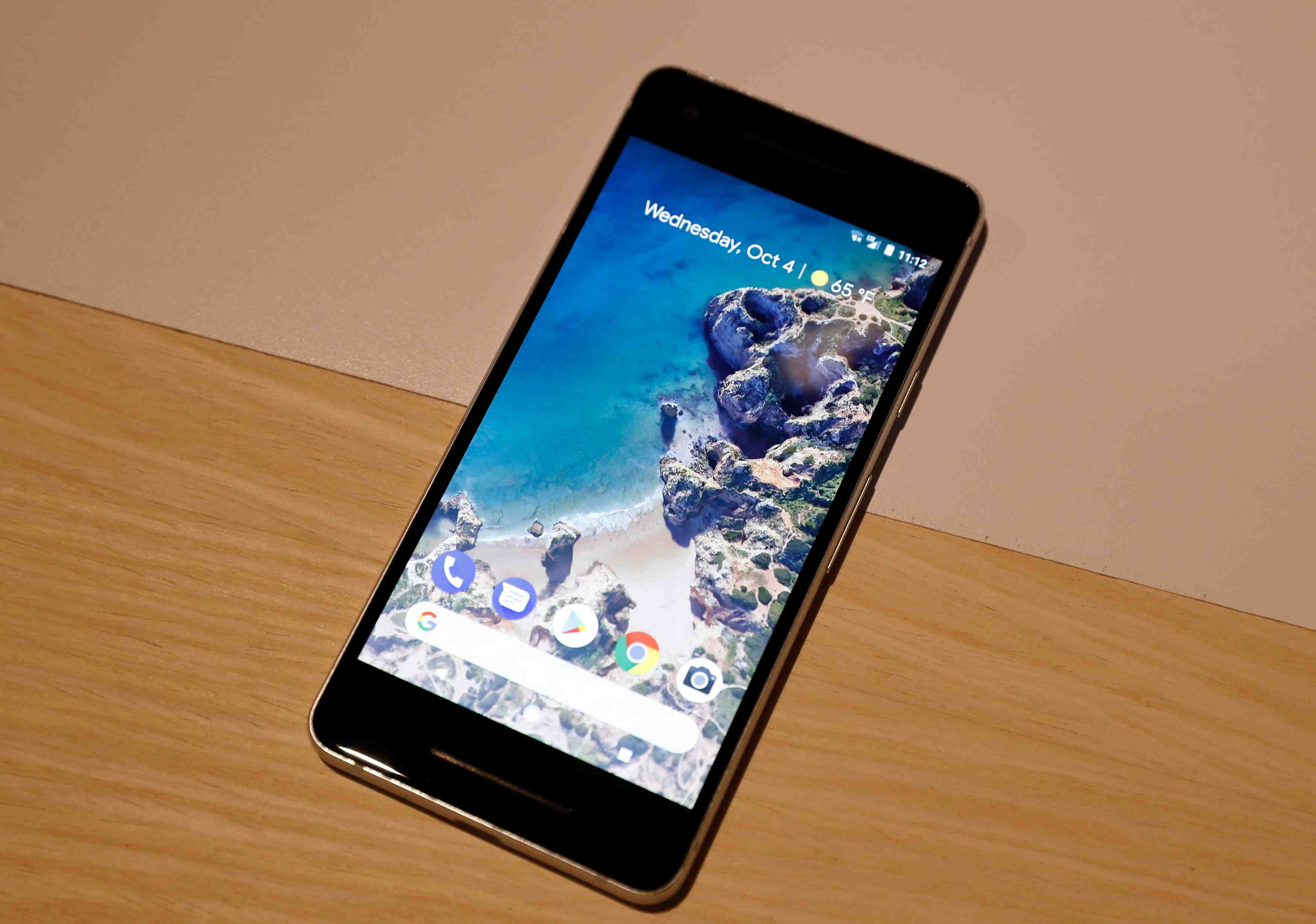 Google lance de nouveaux telephones et assistants vocaux