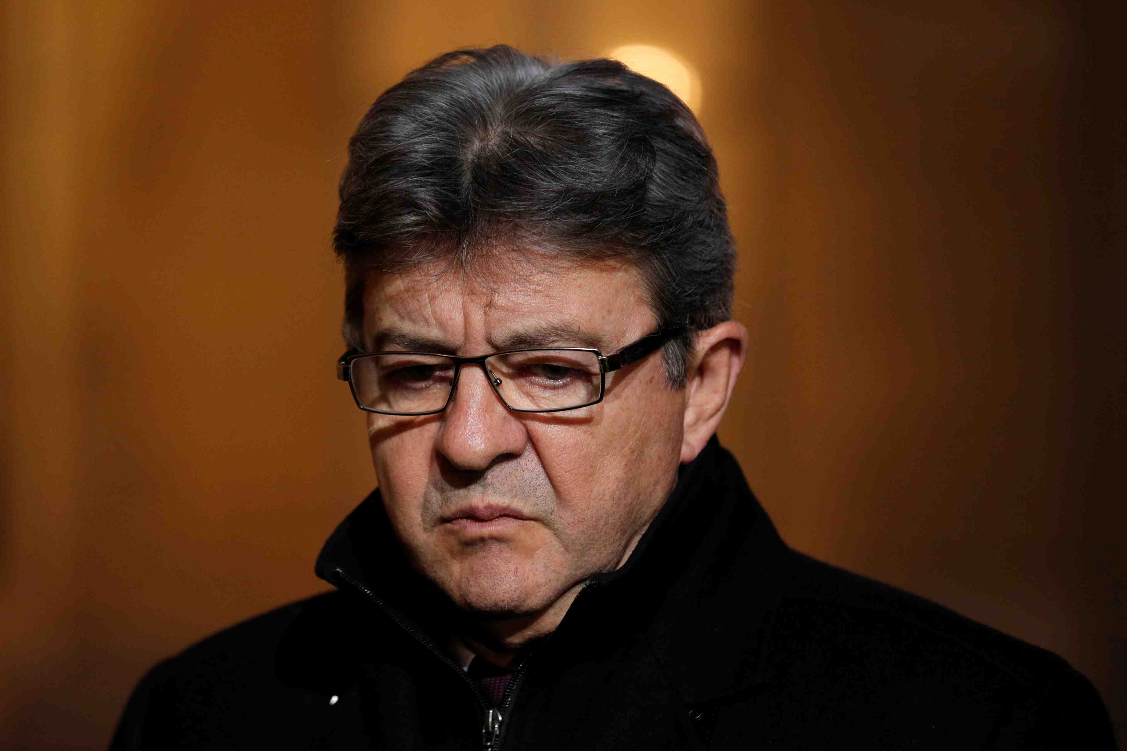 Melenchon veut un tribunal pour les journalistes
