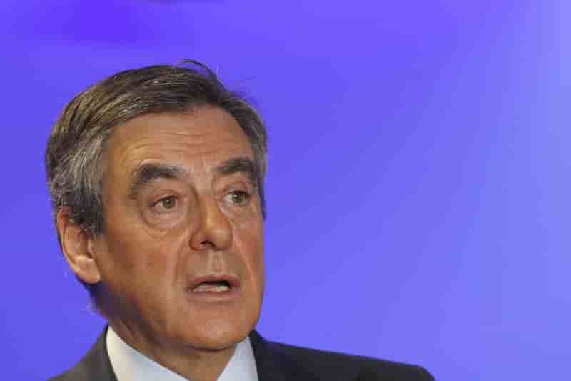 Fillon ne voit pas la gauche au second tour