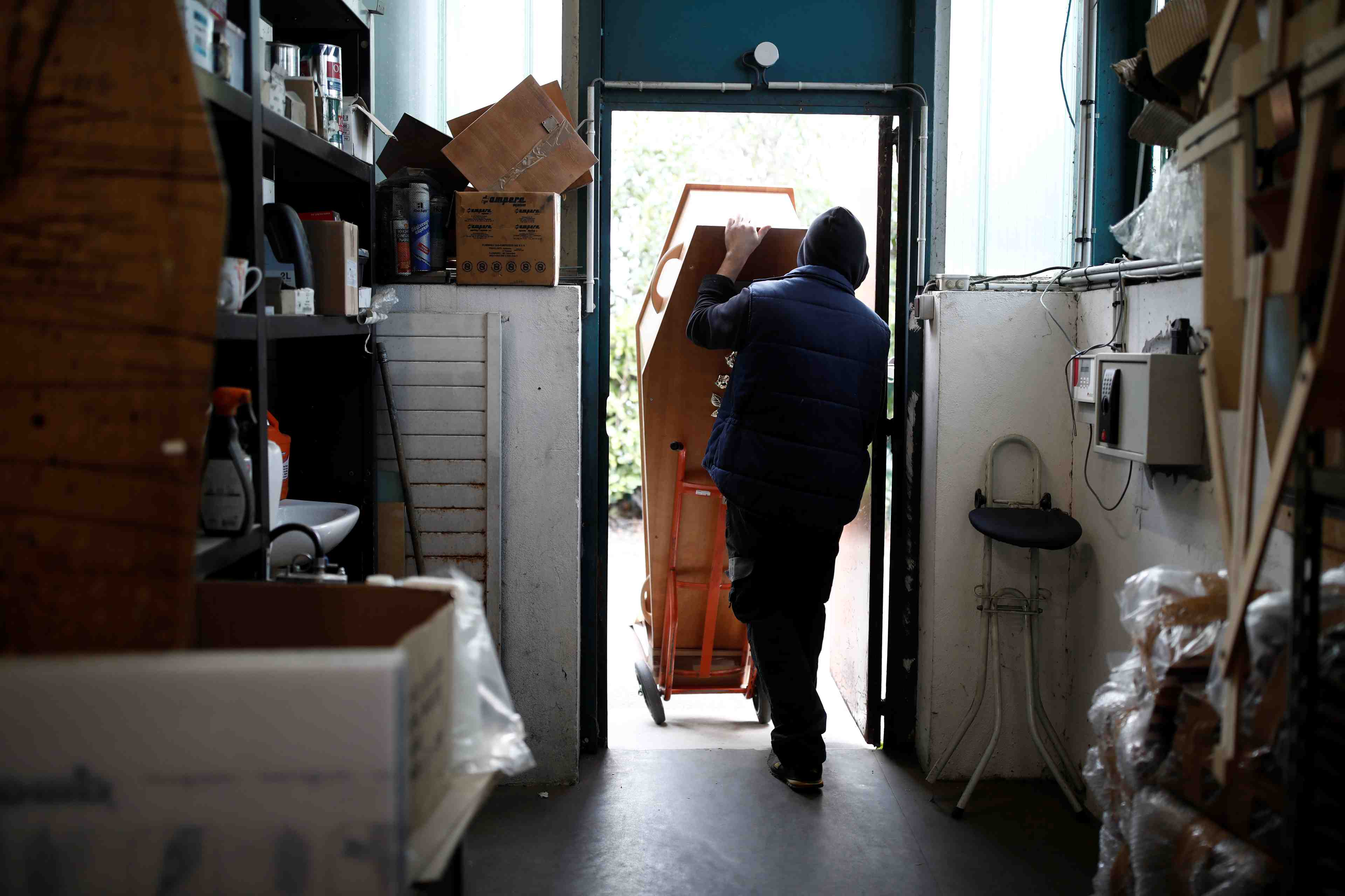Coronavirus: pres de 500 deces supplementaires en france