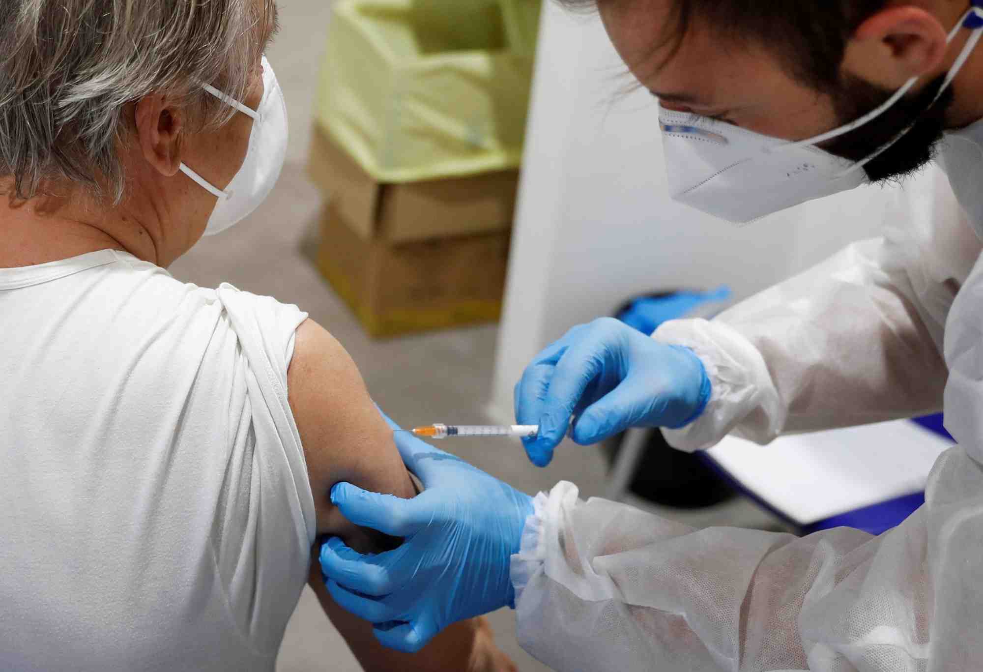 Italie: des hackers bloquent une plateforme de rendez-vous de vaccination covid