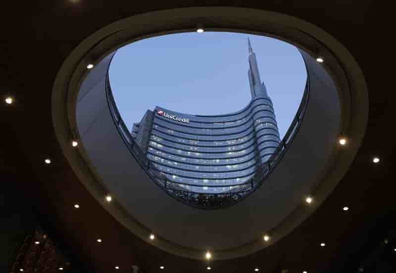 Benefice trimestriel net et fonds propres d'unicredit meilleurs que prevu