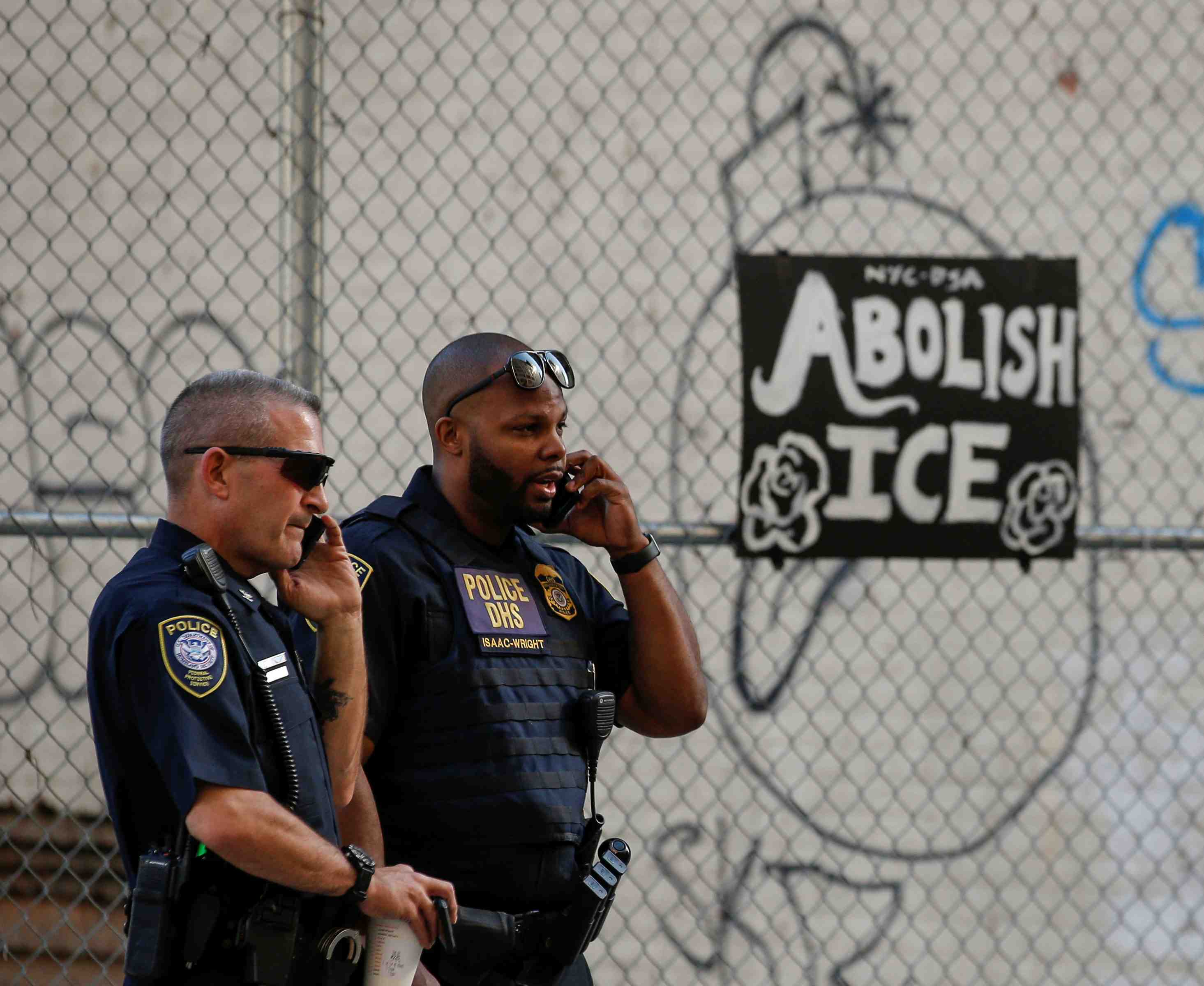 Demande faite a l'us army d'accueillir 12.000 migrants