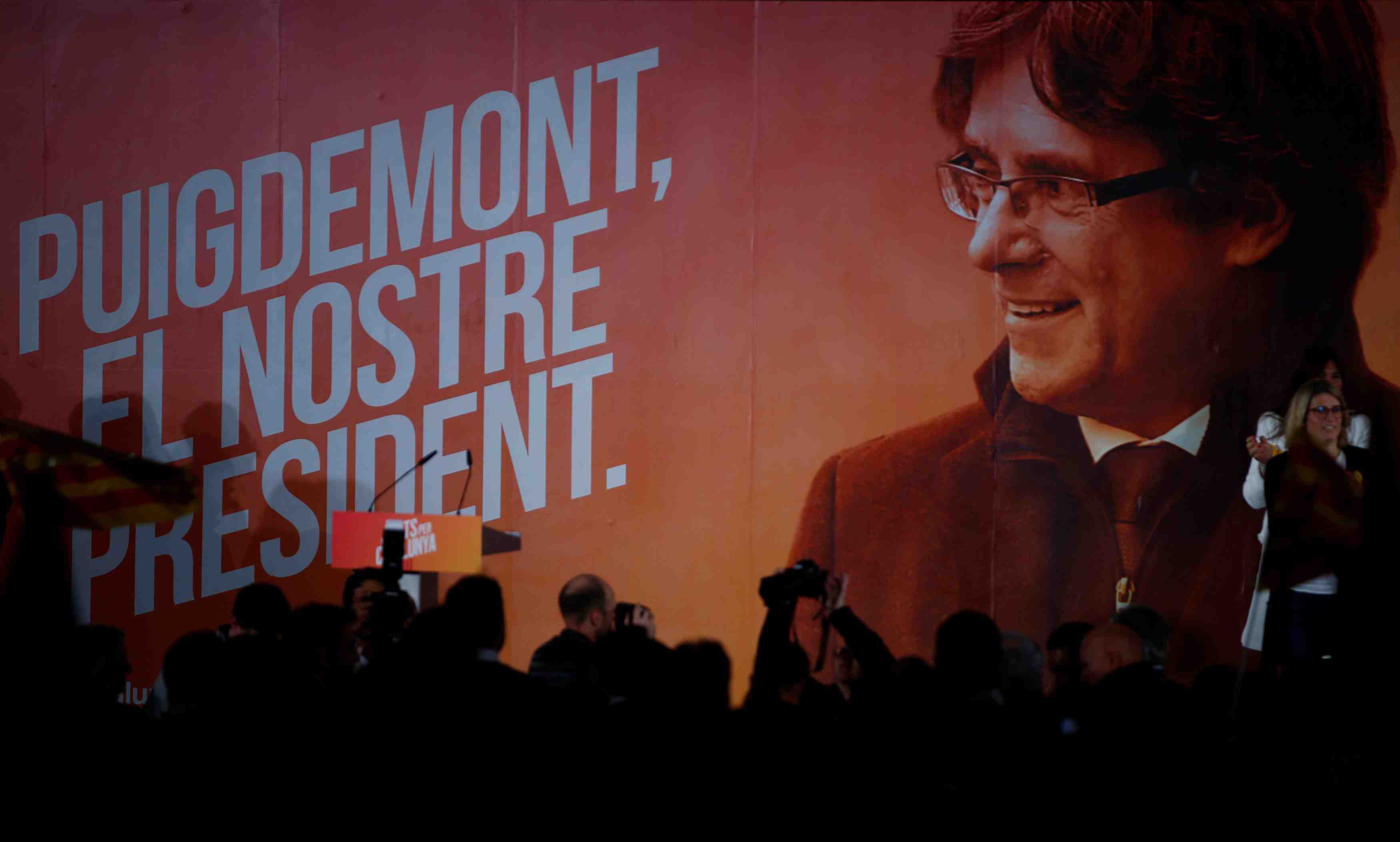 La justice espagnole retire le mandat international contre puigdemont