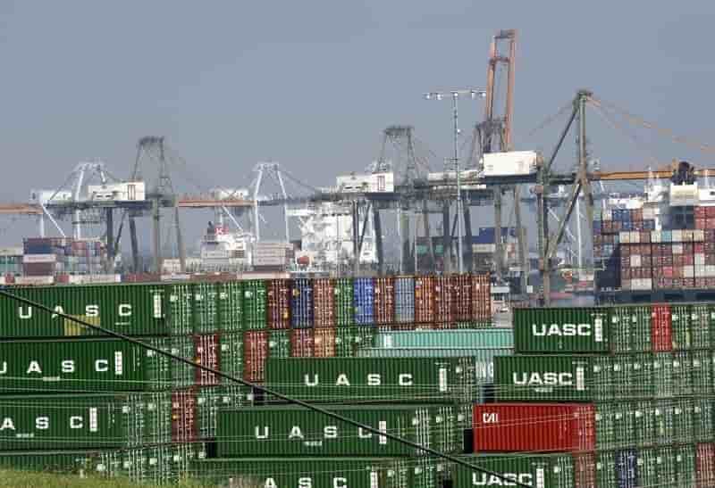 Deficit commercial us accru en juin