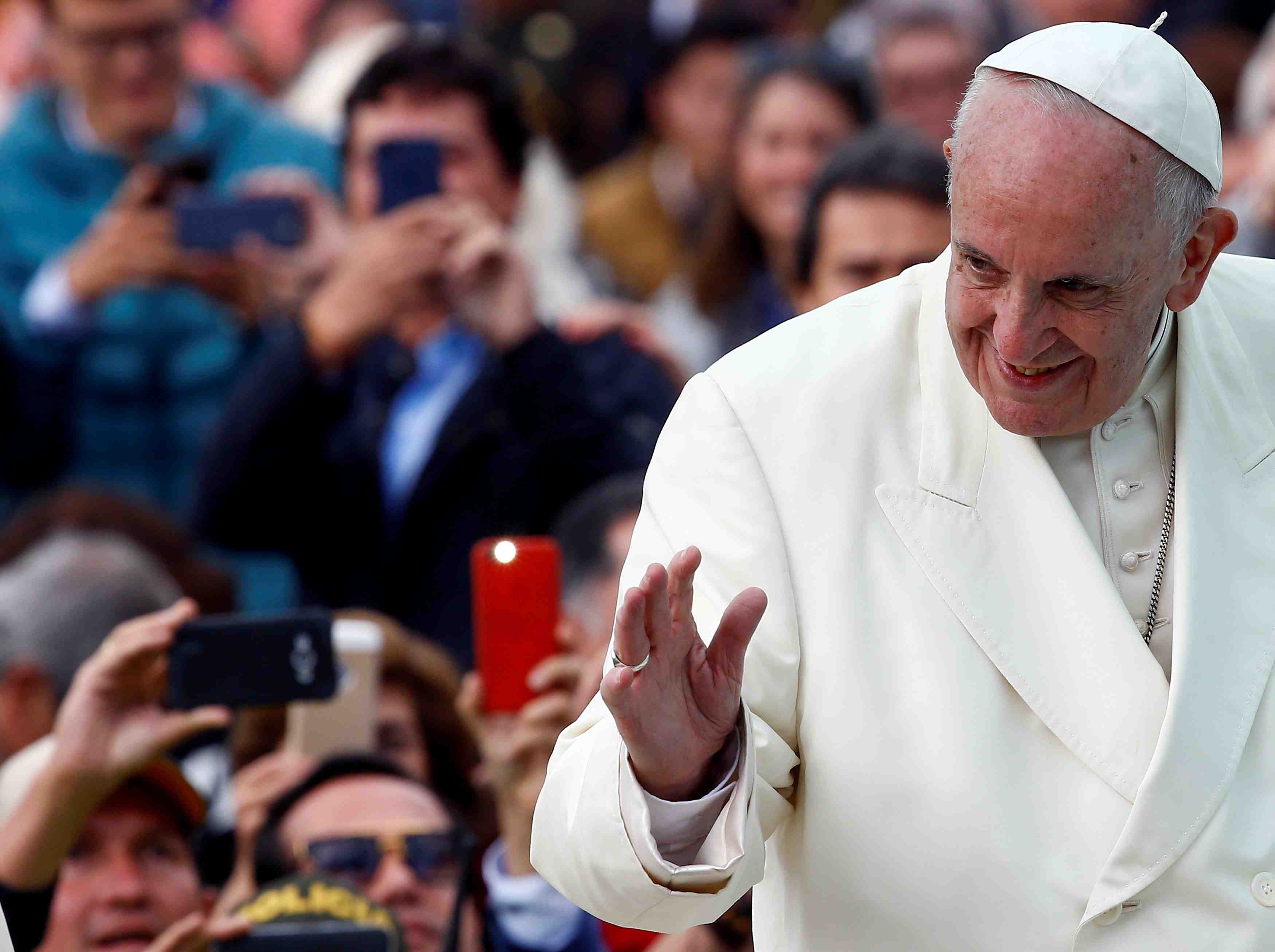 L'ancien chef des farc sollicite le pardon du pape