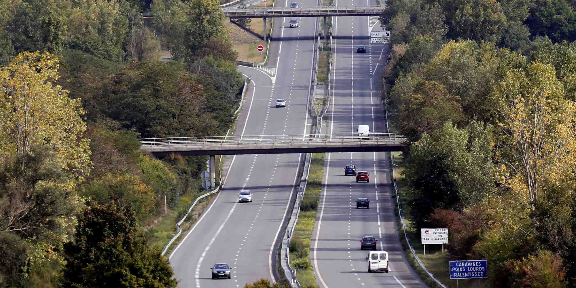 Il est impossible pour les collectivités de compenser des émissions sur lesquelles elles n'ont aucun moyen d'action, comme le trafic autoroutier par exemple, pointe Daniel Compagnon.