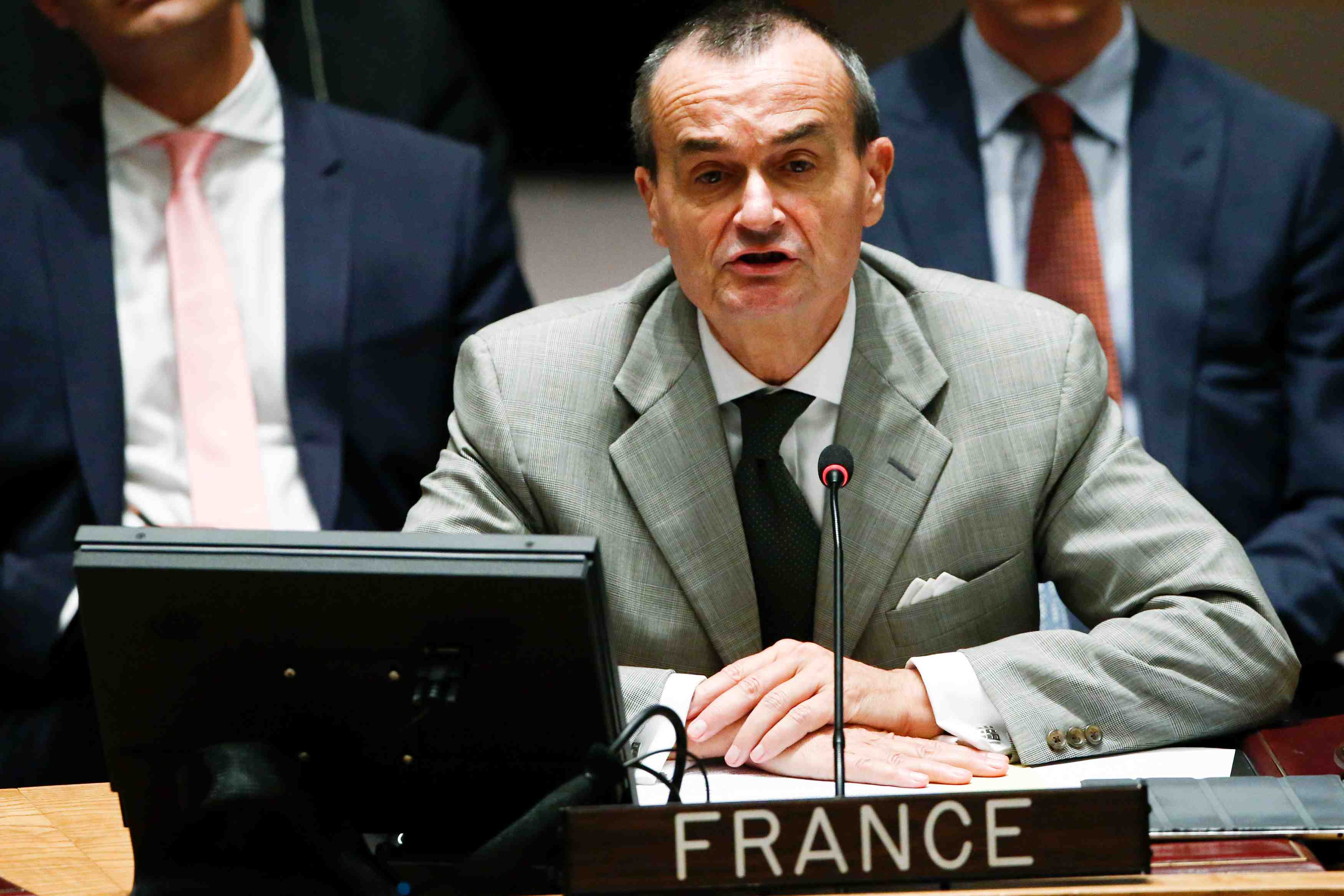 Syrie: un ambassadeur francais denonce les "fake news" russes
