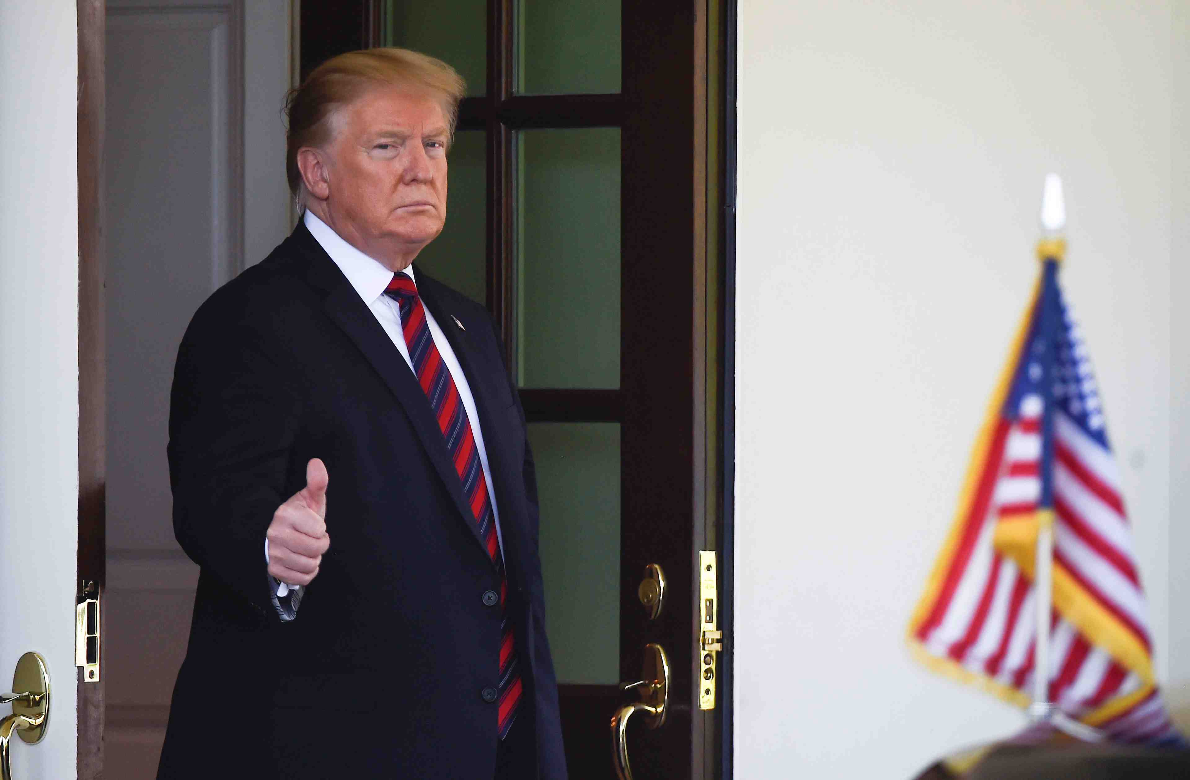 Trump annonce une hausse des taxes sur 200 milliards de dollars de produits chinois