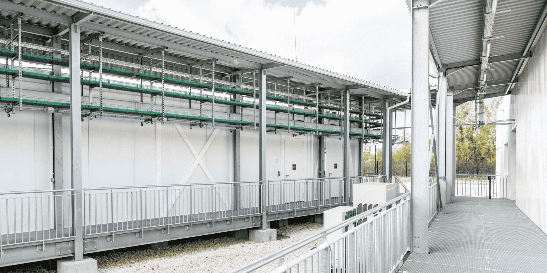 Le datacenter BX1 d'Equinix, situé à Bruges, près de Bordeaux, est le point d'arrivée du câble transatlantique Amitié.