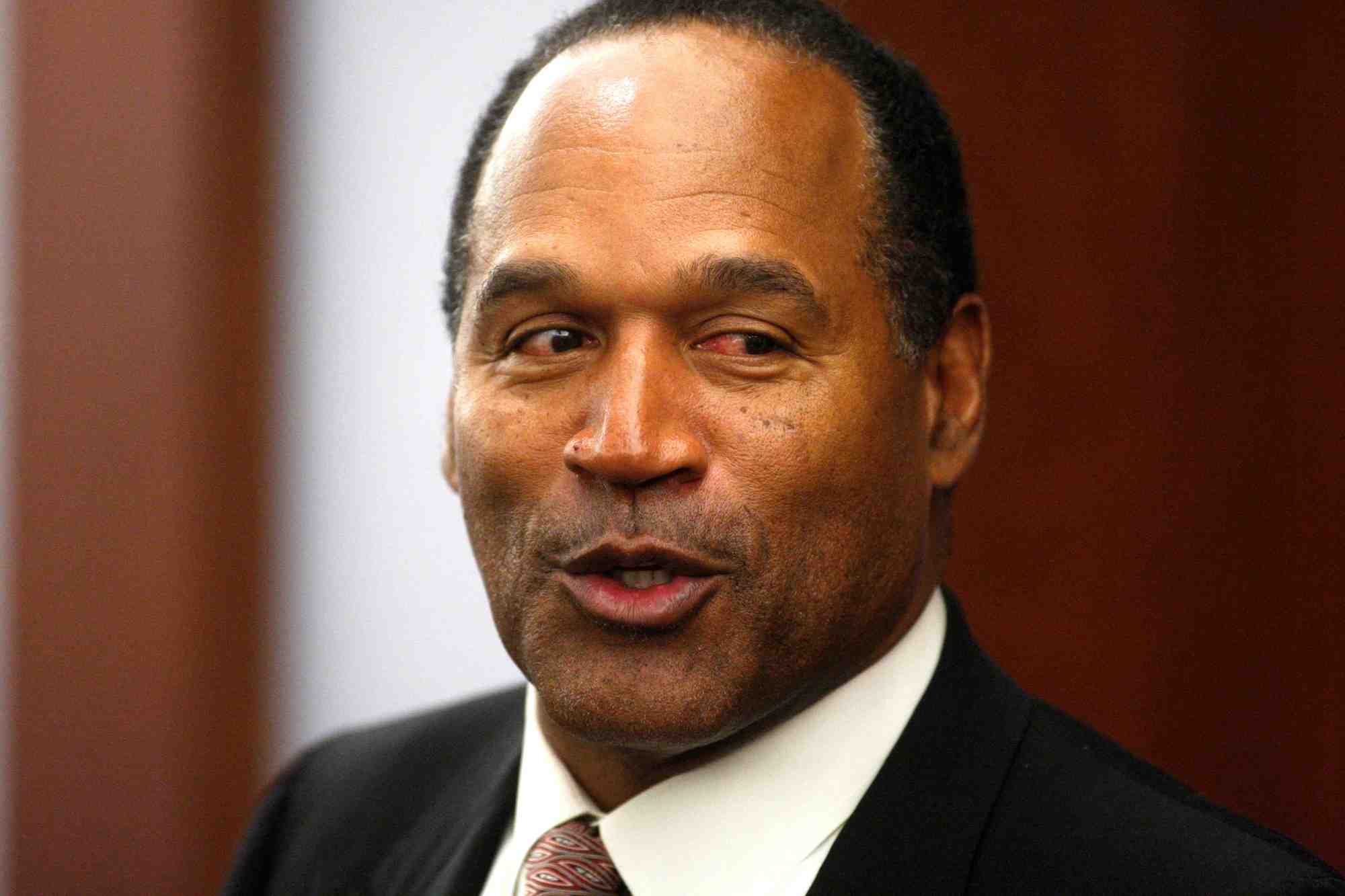 Photo d'archives d'o.j. simpson devant un tribunal a las vegas, nevada