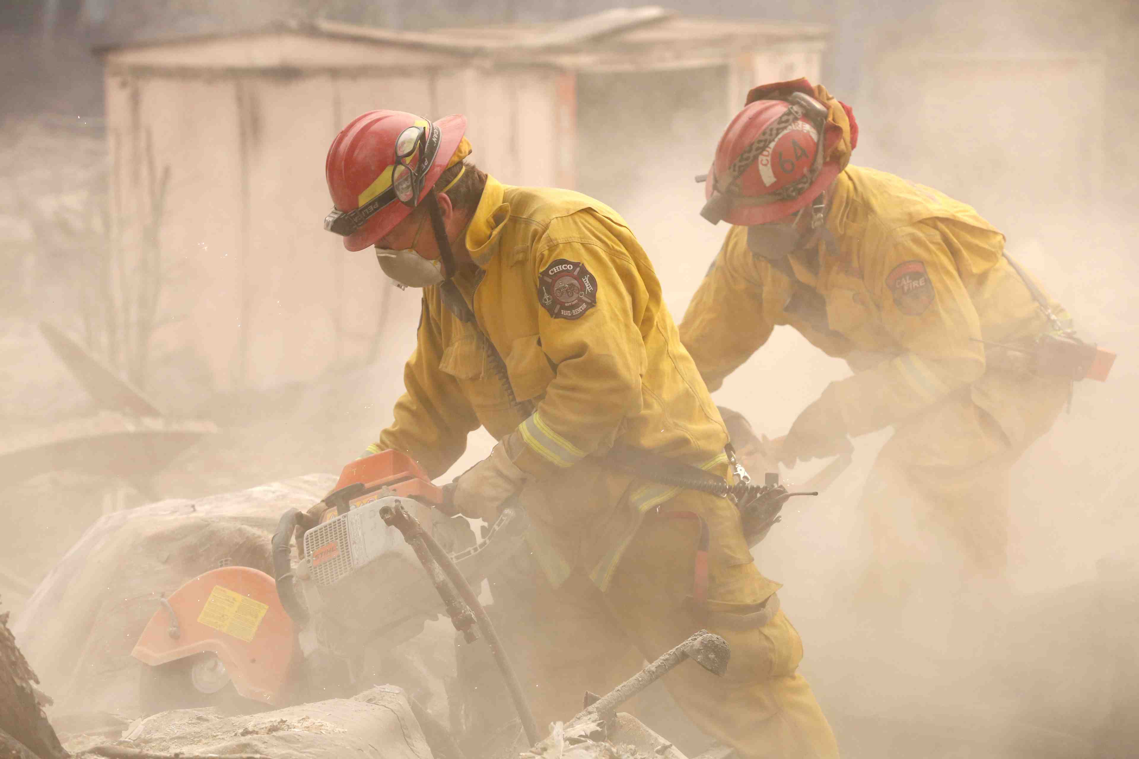 Le bilan des incendies en californie s'alourdit a 48 morts