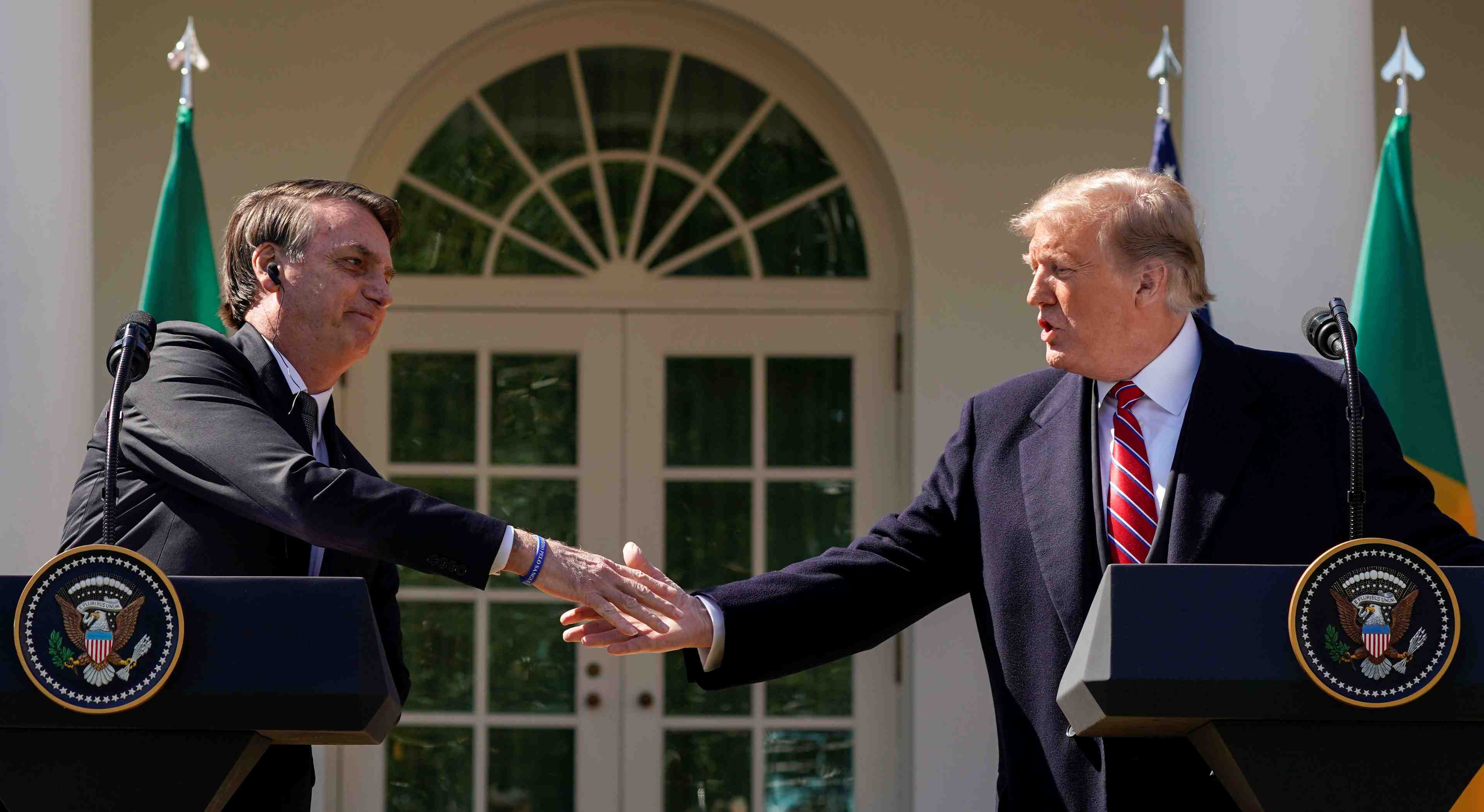 Trump pret a faire du bresil un allie majeur, "peut-etre" dans le cadre de l'otan