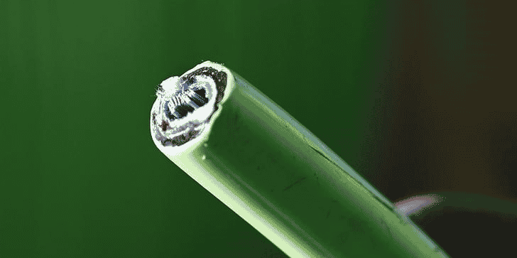 L'arcep veut developper l'acces des tpe/pme a la fibre optique