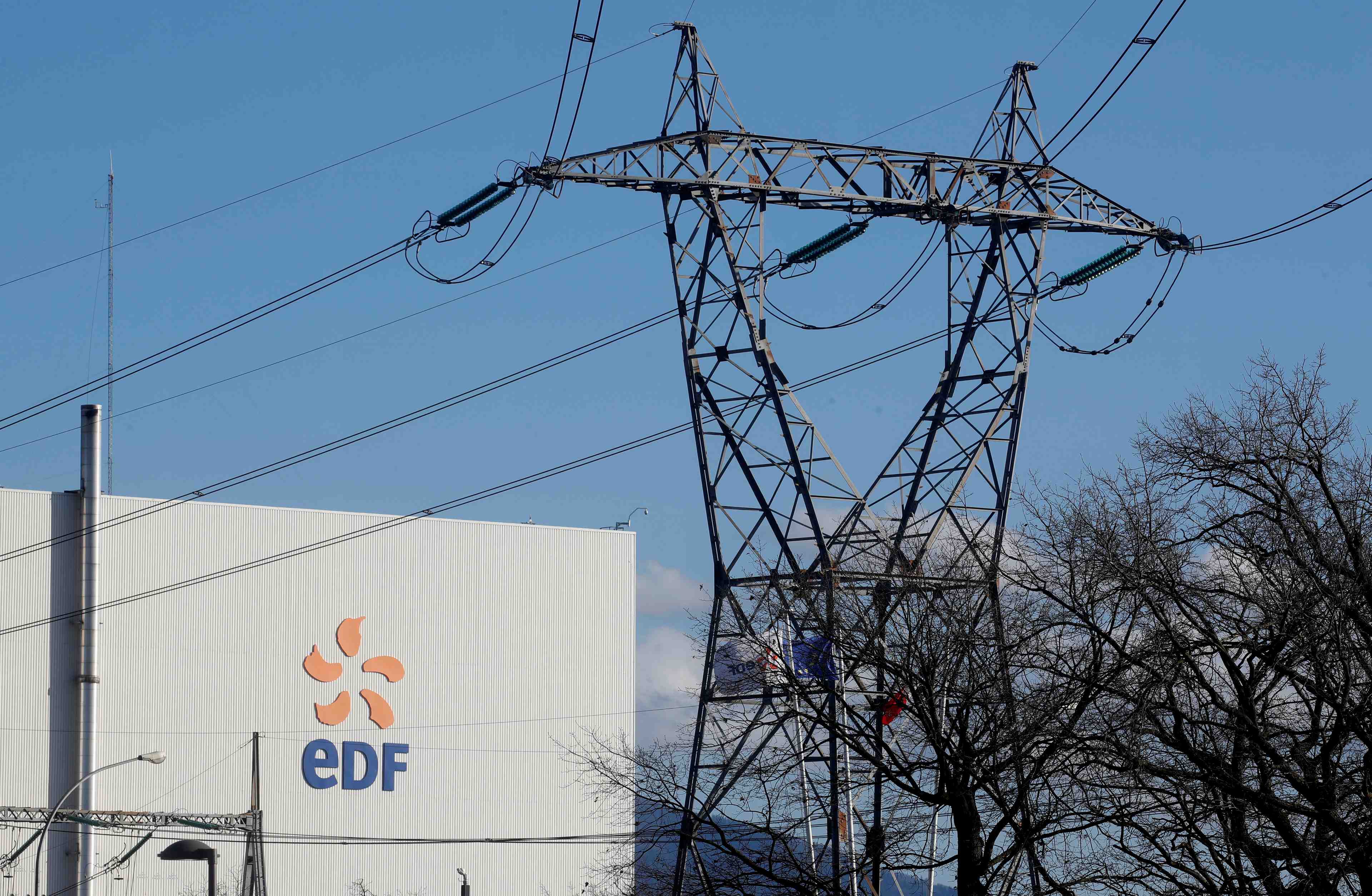 Nucleaire: l'asn surveillera de pres la reprise d'activites d'edf