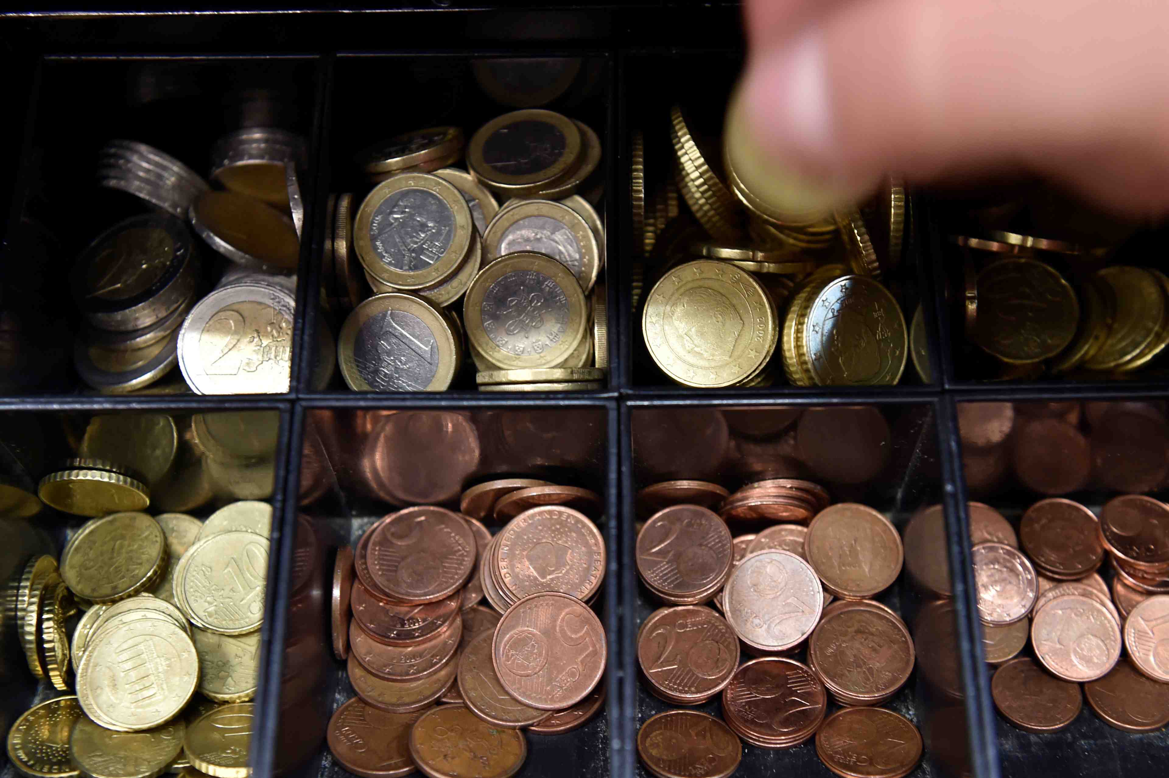 La france emettra 195 milliards d'euros de dette a moyen et long terme en 2018