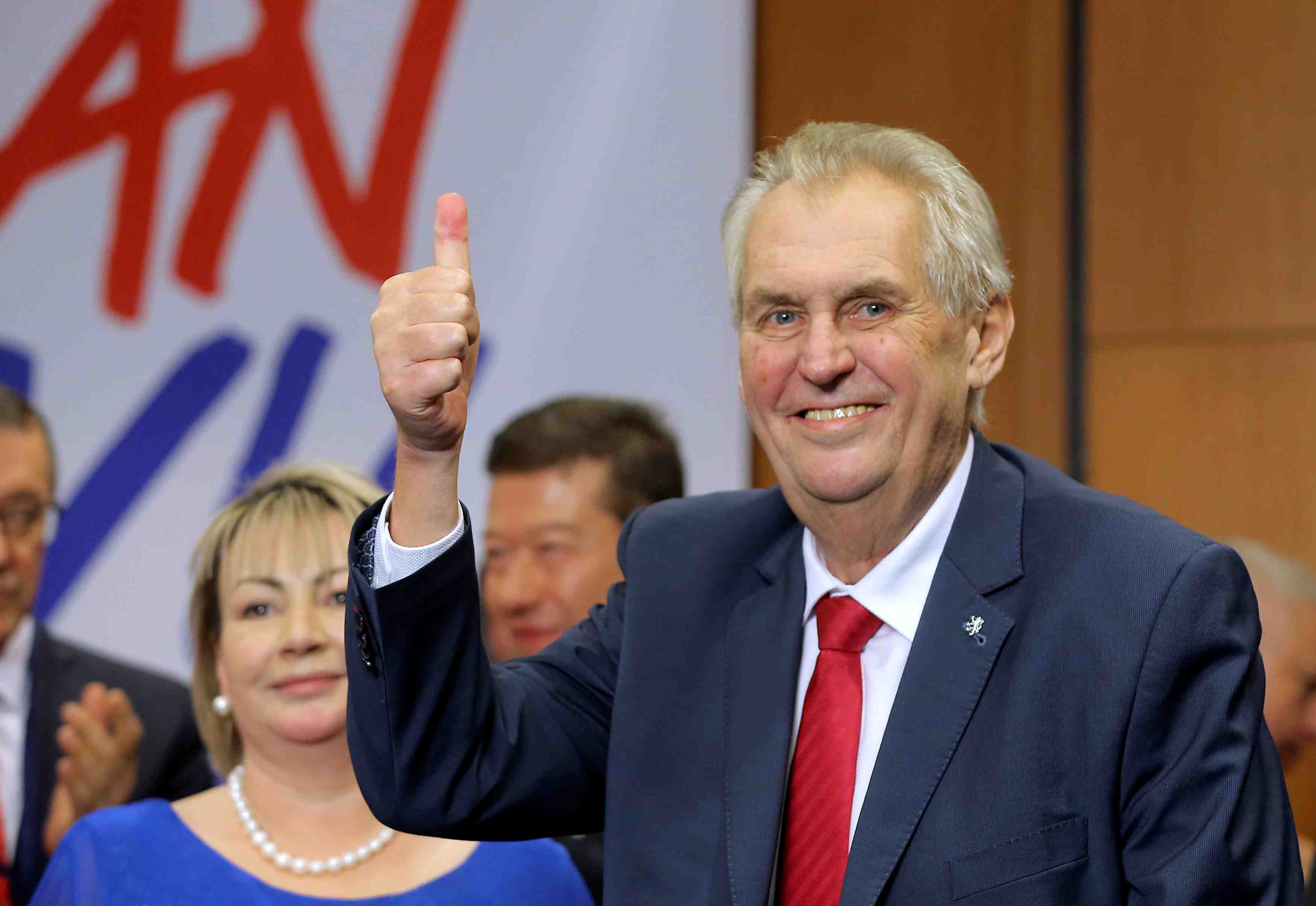 Milos zeman reelu president de la republique tcheque