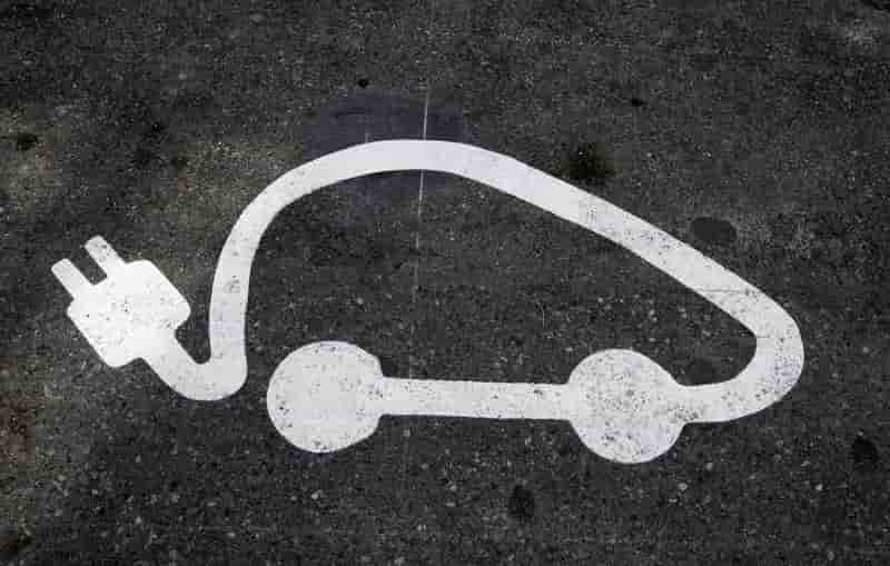 Pour les francais, la voiture electrique doit avoir une autonomie de plus de 300km