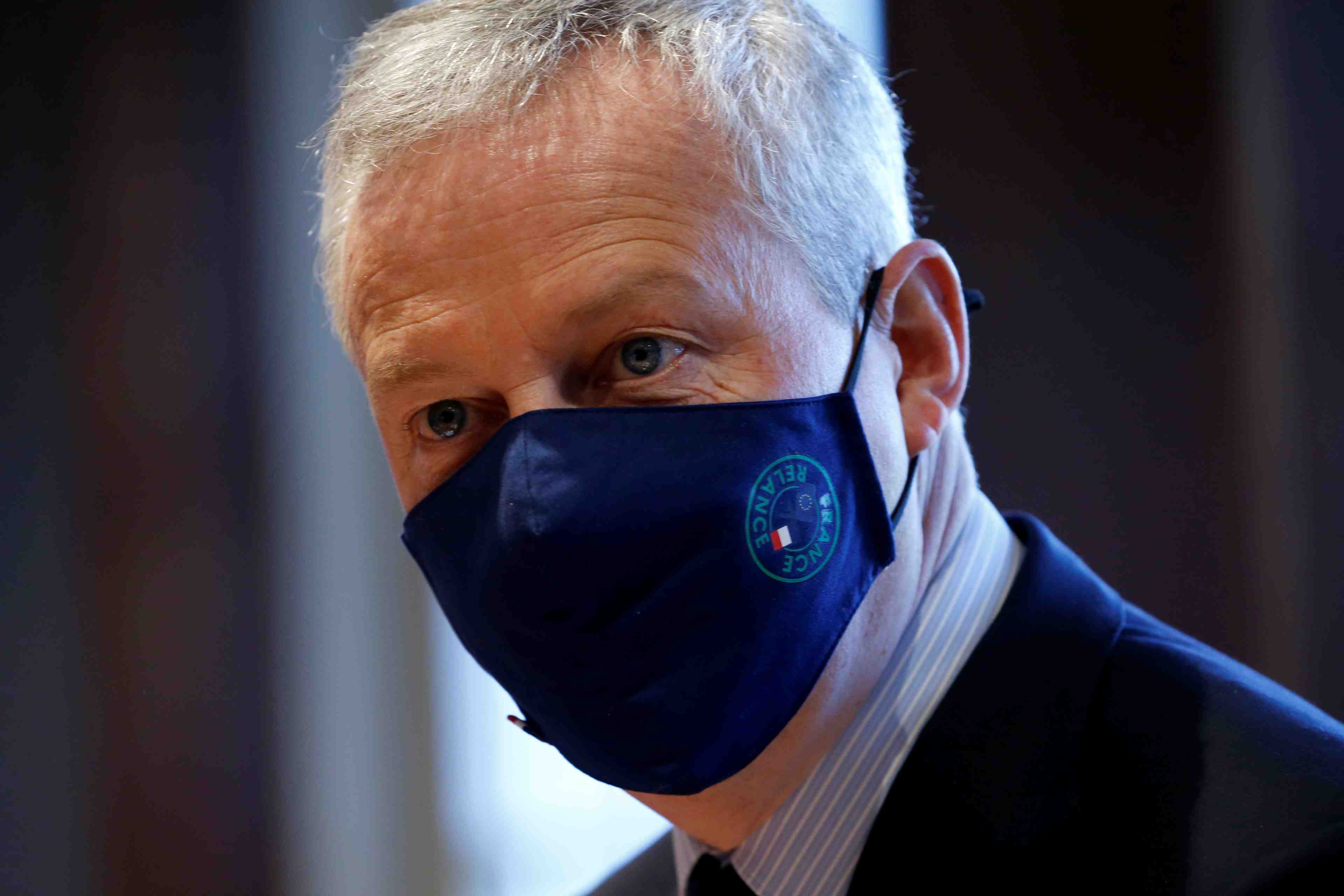 Le gouvernement espere un deficit public sous les 3% en 2027, dit le maire