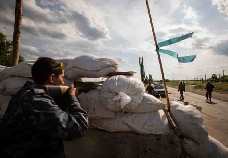 Hollande et Merkel notent les gestes de la Russie sur l'Ukraine