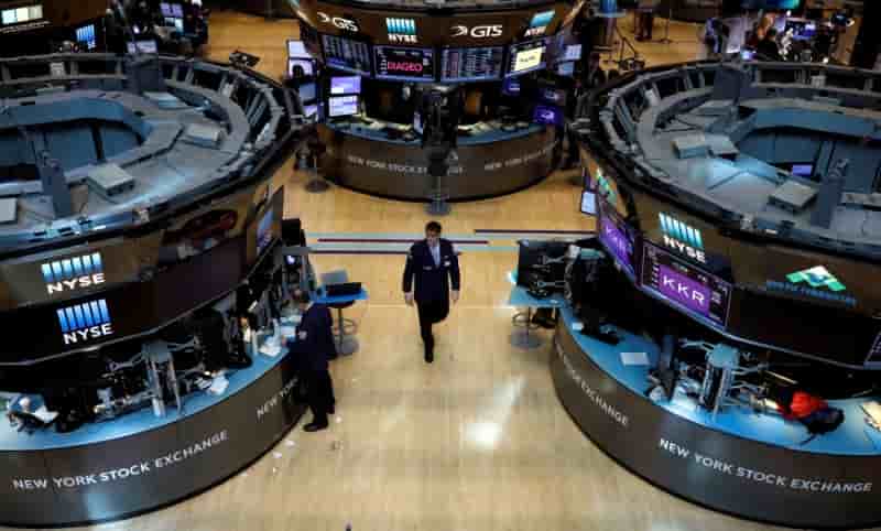 Les marches americains finissent en baisse