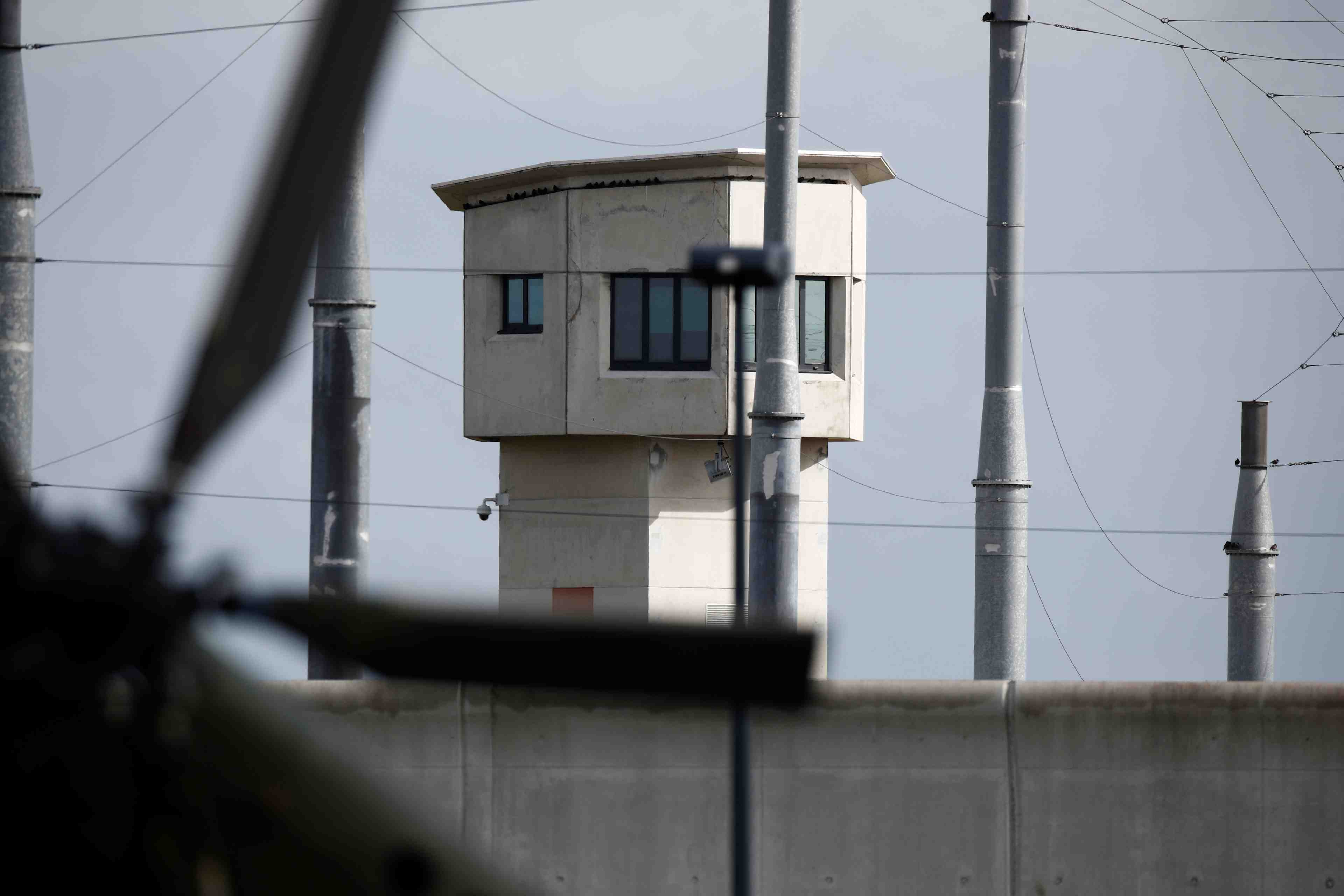 Prise d'otages dans la prison de conde-sur-sarthe