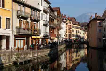 LA CANDIDATURE D'ANNECY RETENUE POUR L'ORGANISATION DES JO DE 2018
