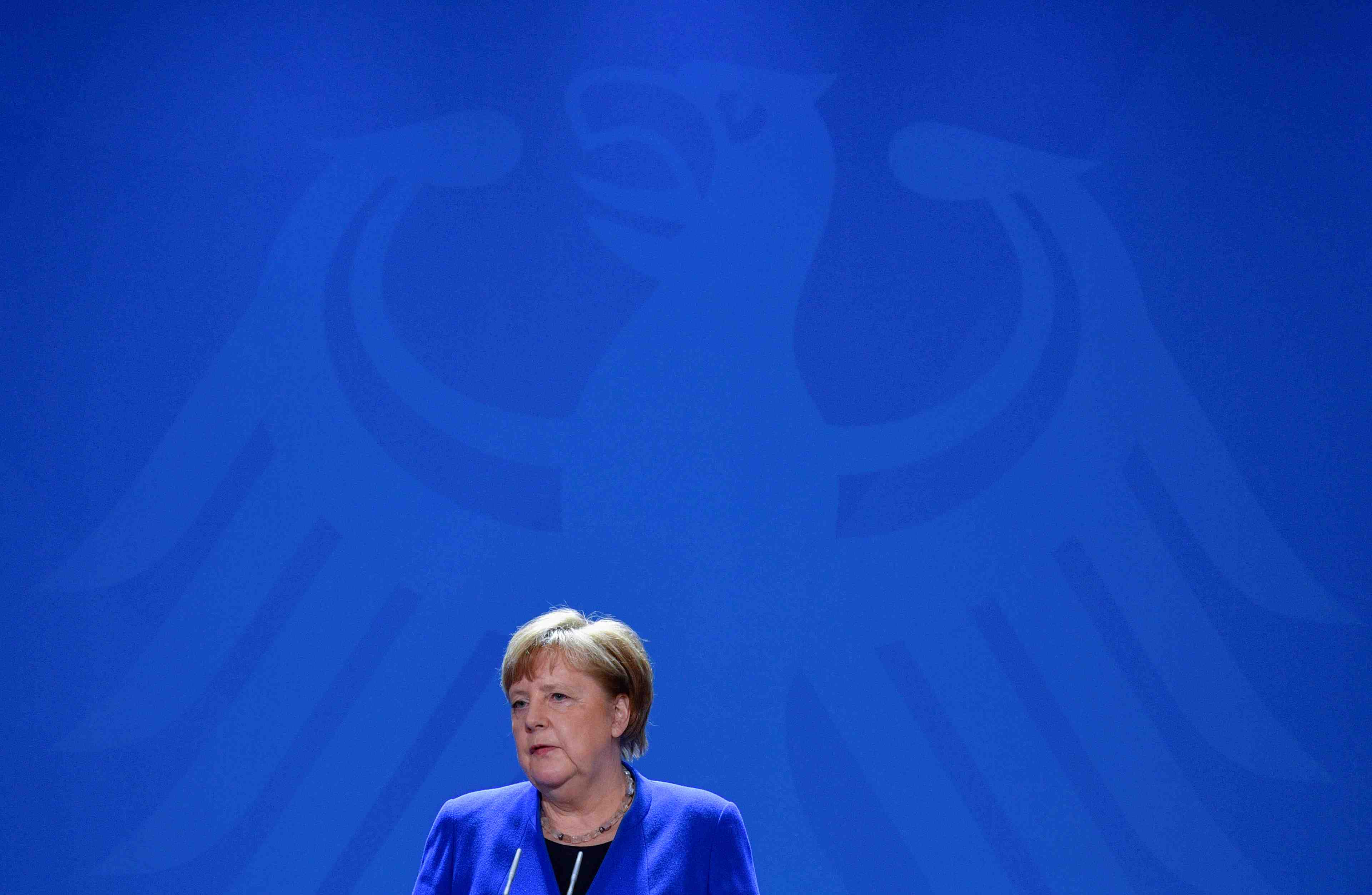 Angela merkel de retour a la chancellerie