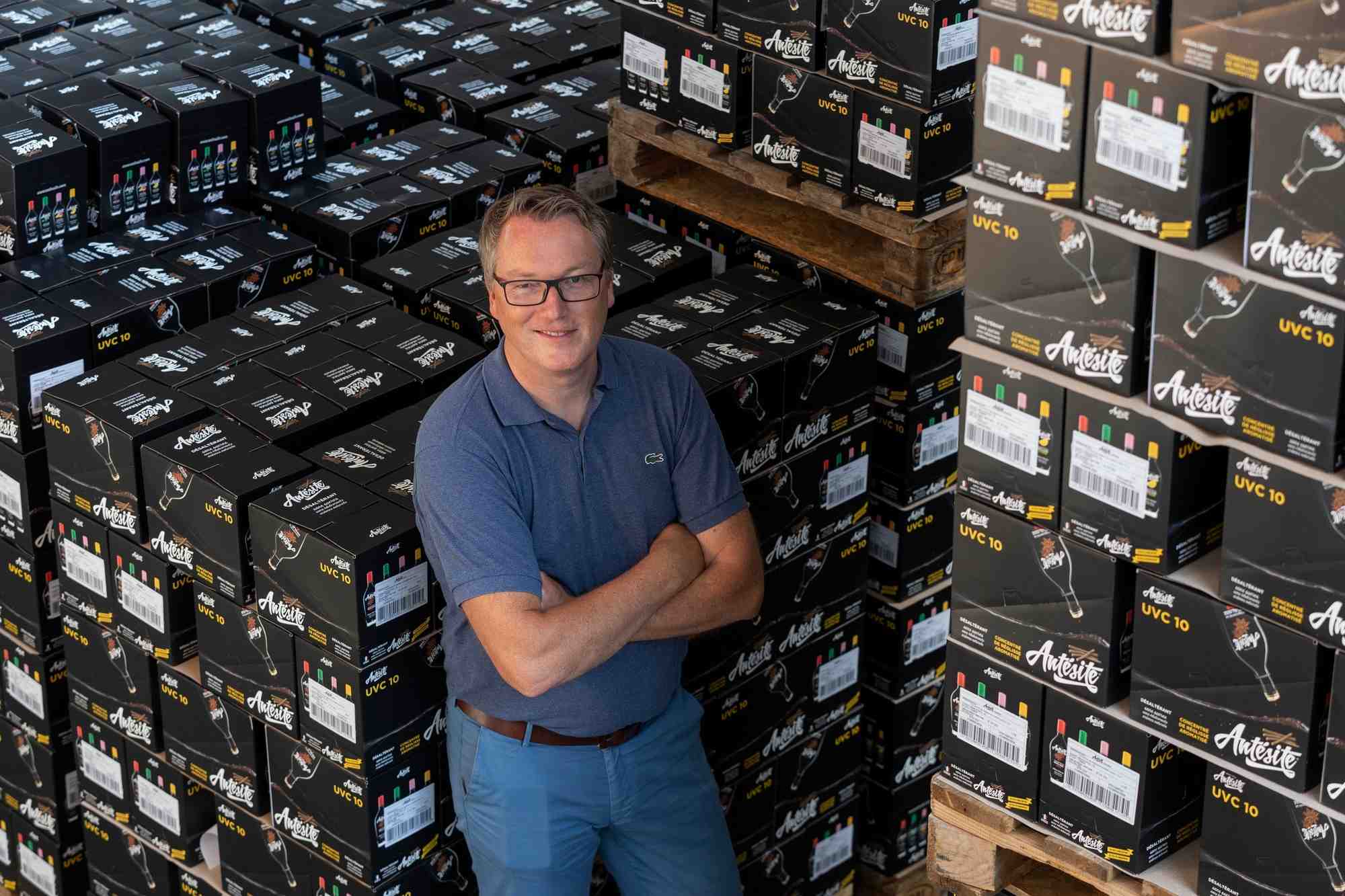 Stéphane Lacourt, le nouveau dg d’Antésite, a repris la marque Antésite en investissant aux côtés du président actuel, Adrien Mollard, mais également du business angel François Lévêque et du dg de Columbus Retail Jérôme Poisson.