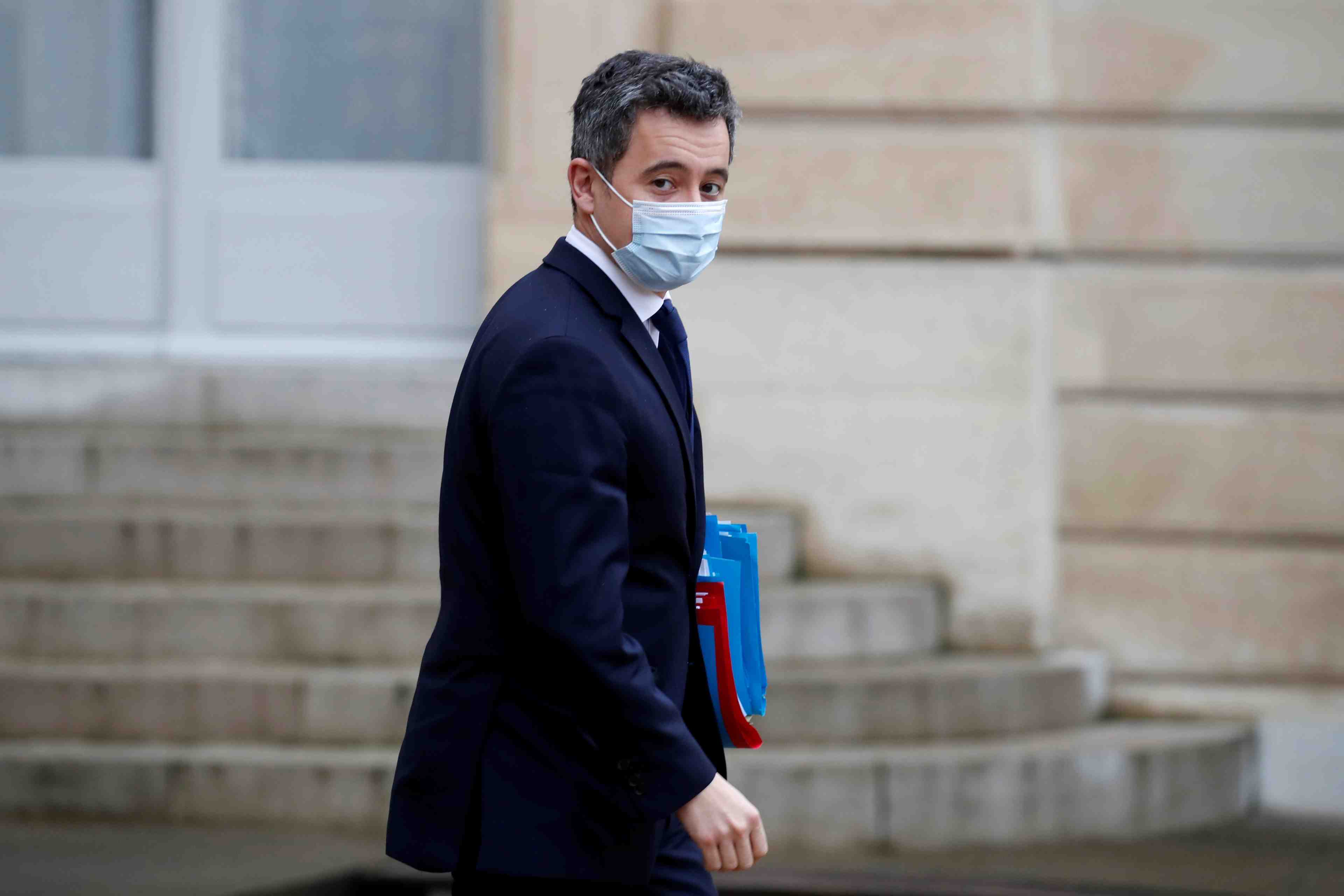 Coronavirus: encore plusieurs semaines difficiles a venir, dit darmanin