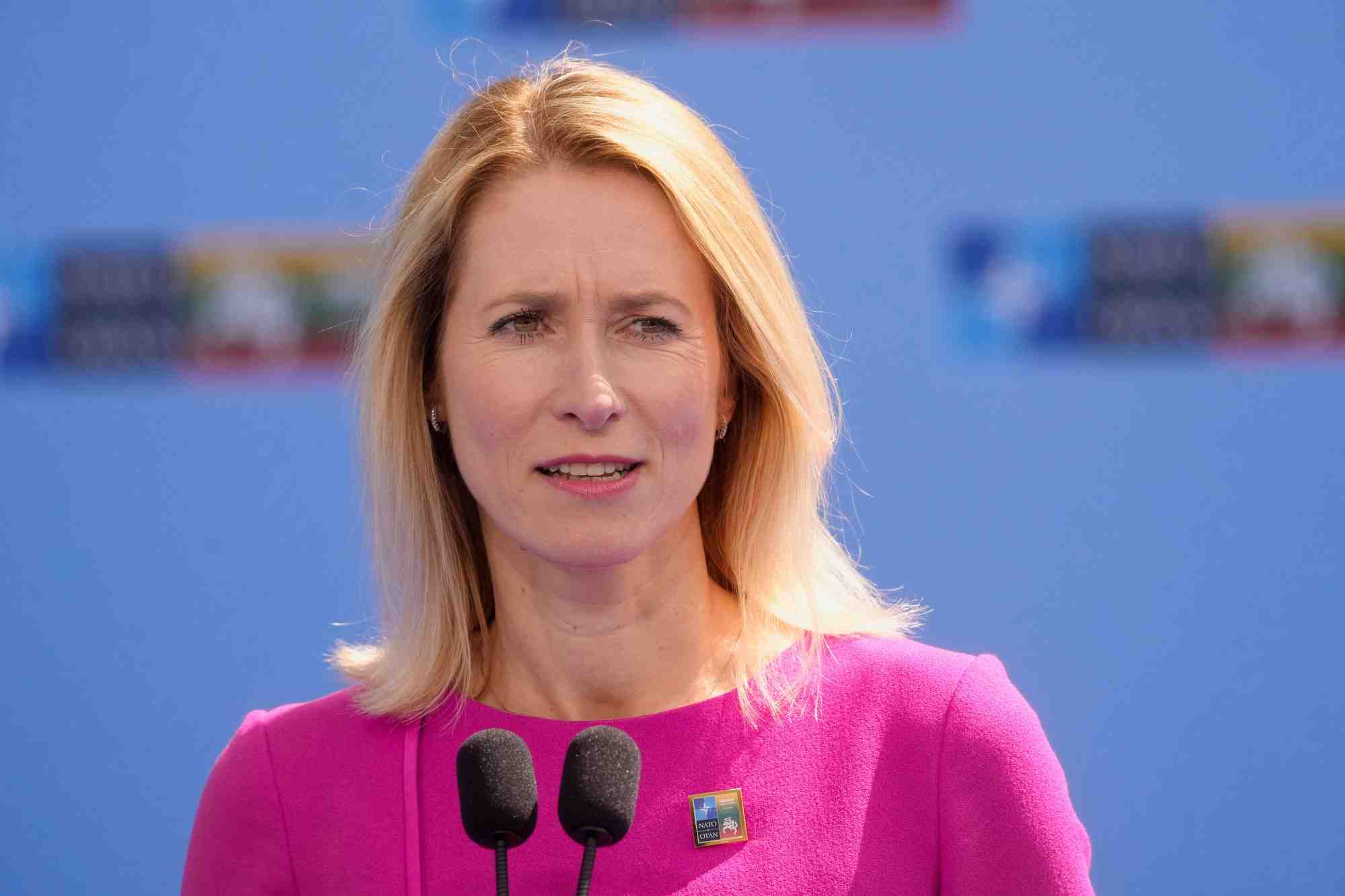 La premiere ministre estonienne kaja kallas s'adresse aux medias avant le sommet de l'otan a vilnius