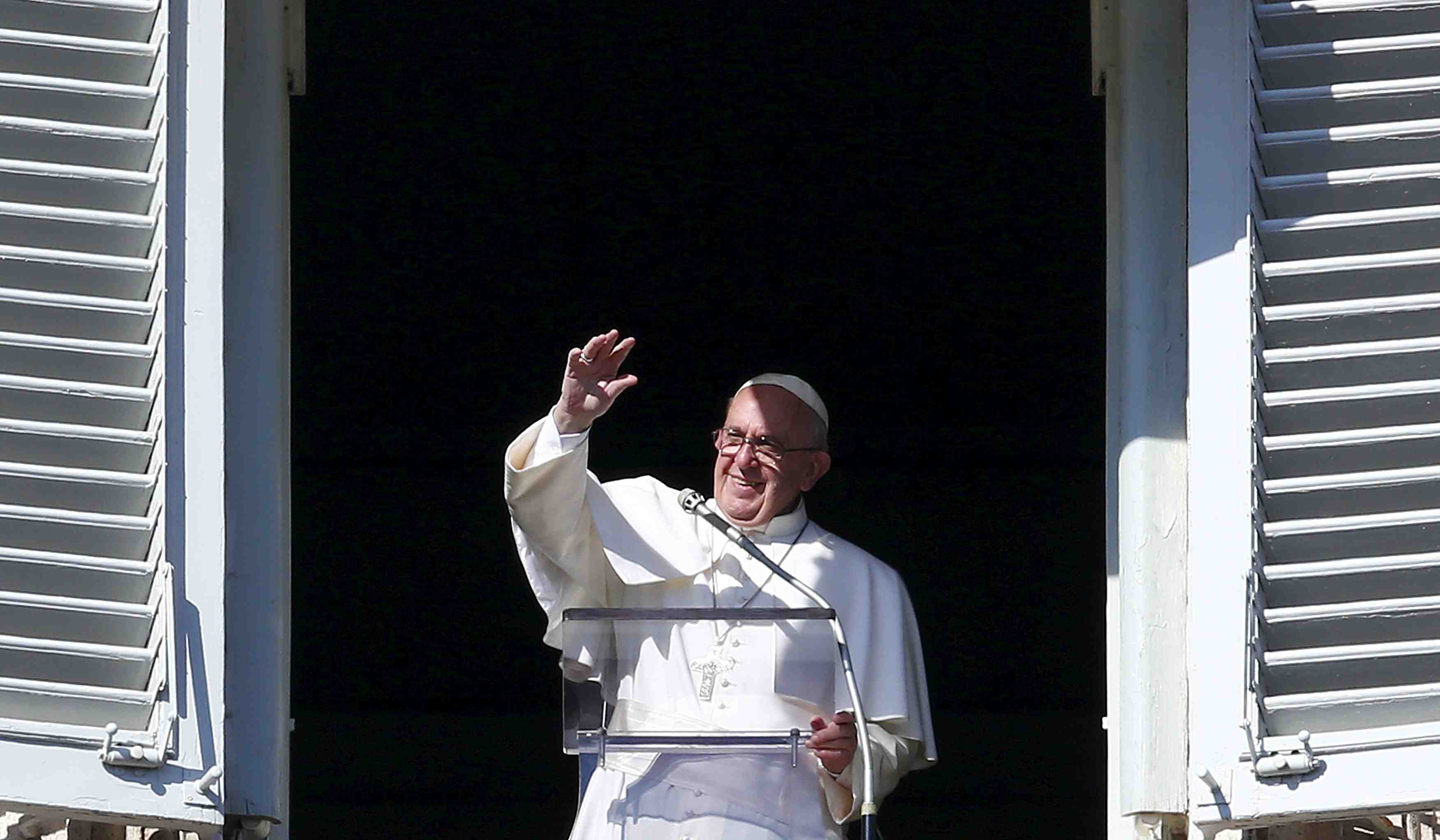 Le pape laisse entendre qu'il pourrait annuler sa visite en rca
