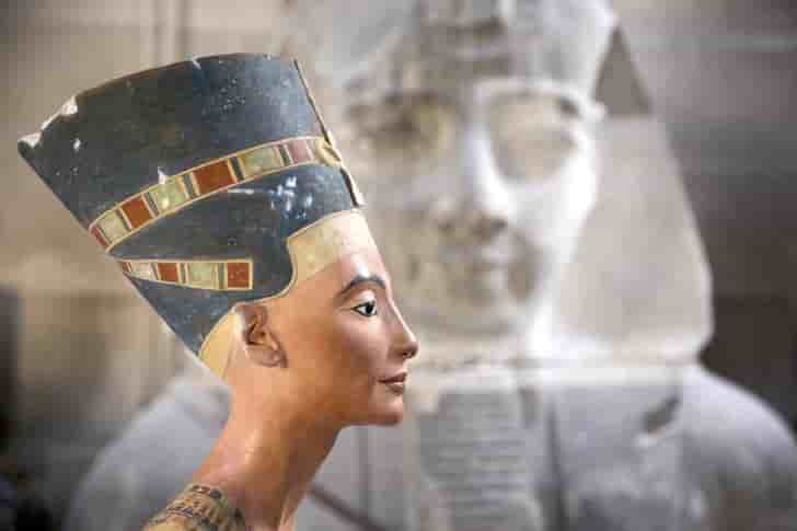 Nouveaux indices sur une possible chambre secrete de nefertiti