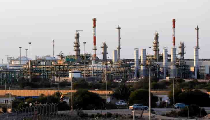 Le marche petrolier ne sera equilibre que vers la fin 2018 selon l'opep