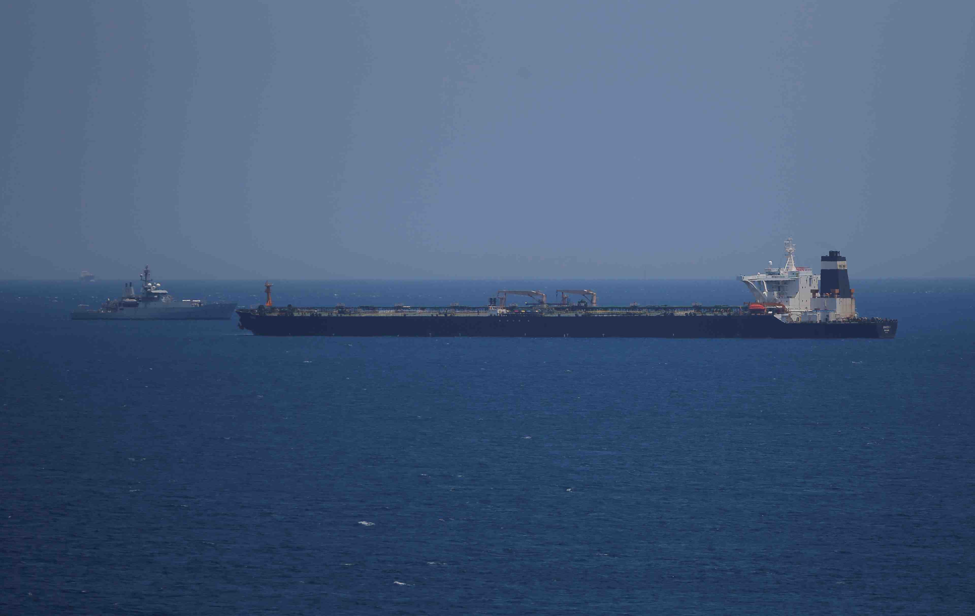 L'iran menace de saisir a son tour un petrolier britannique