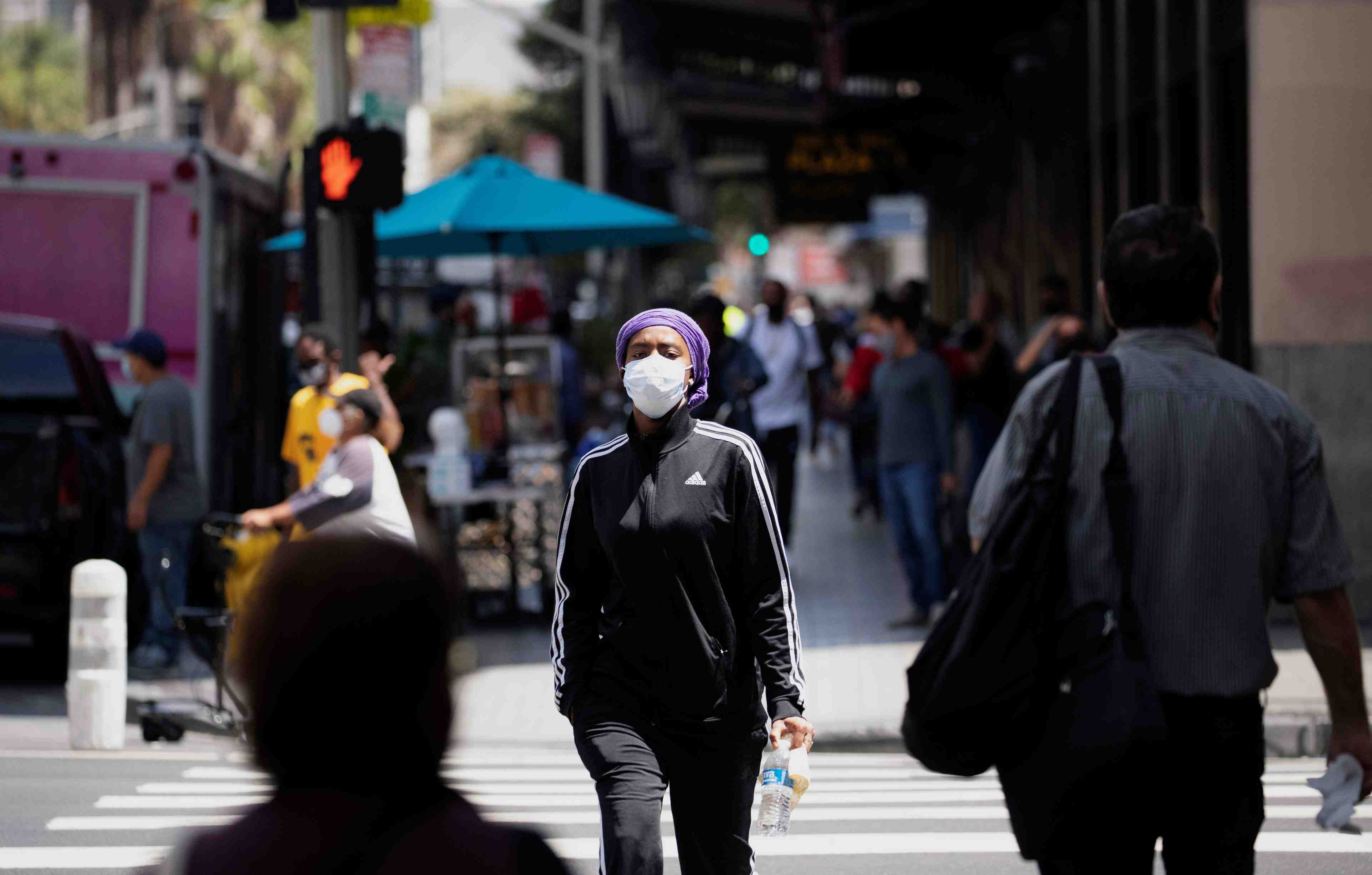 Coronavirus: les etats-unis enregistrent leur deuxieme bilan quotidien le plus eleve