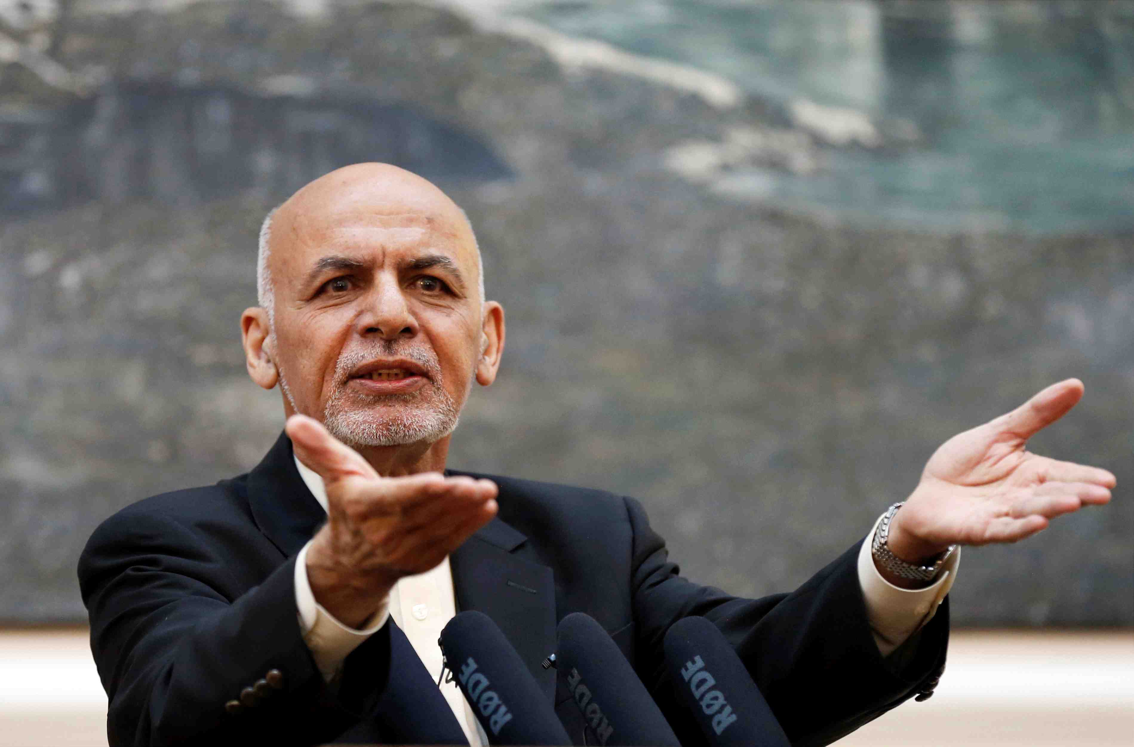 Afghanistan: une equipe pour negocier la paix avec les taliban