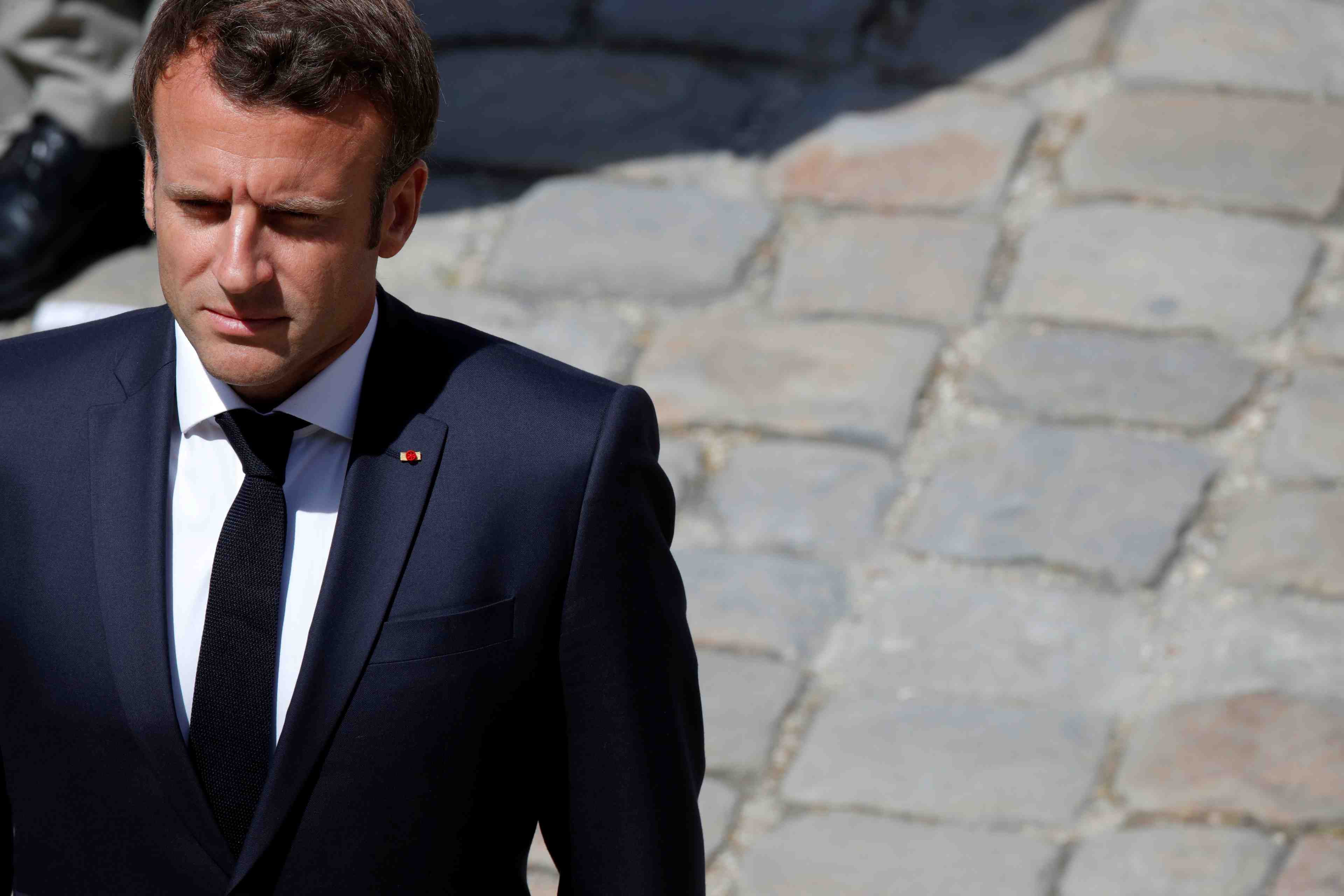 A lyon, macron appelle les rivaux des municipales a "travailler ensemble"