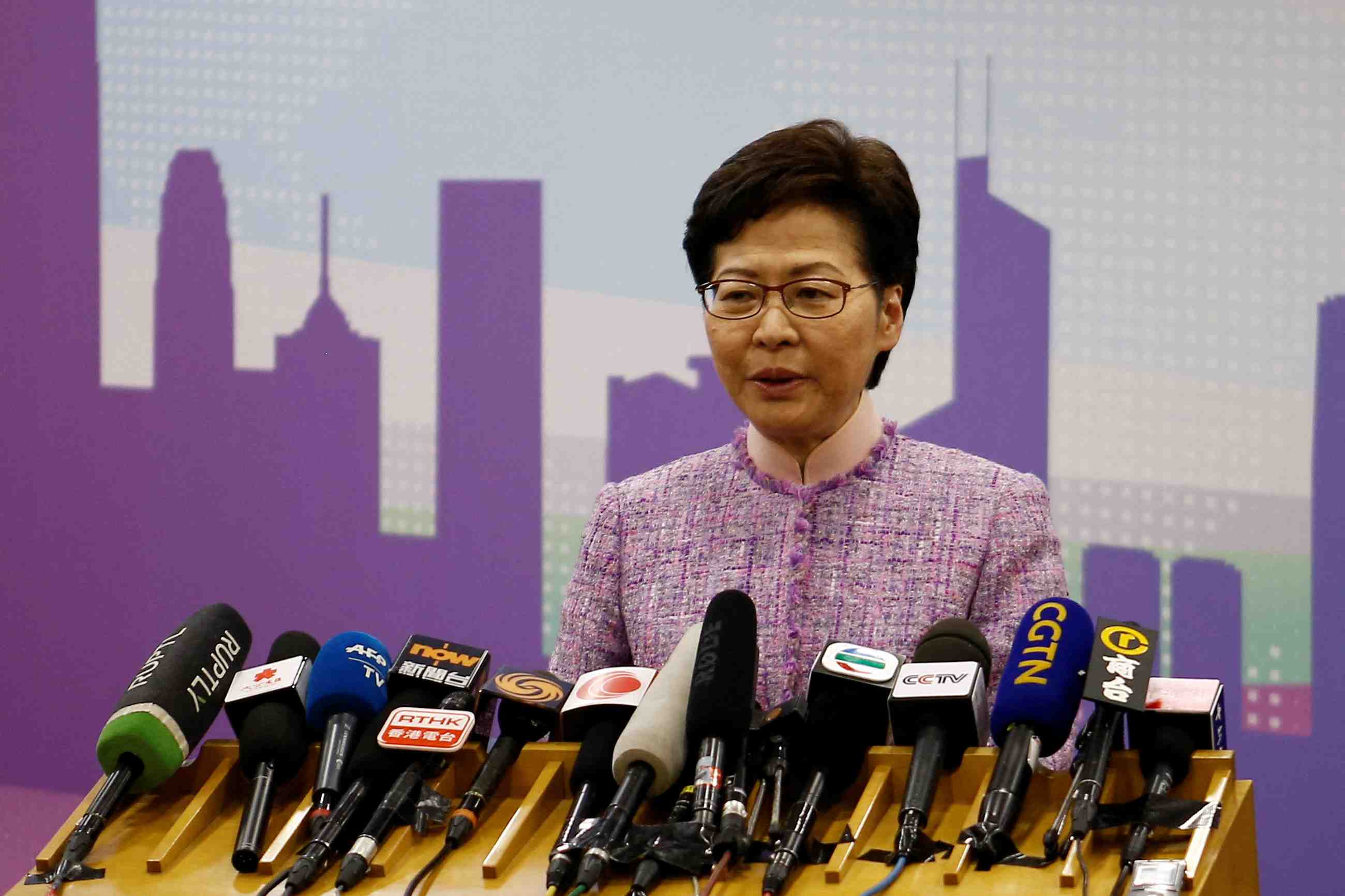 Hong kong: lam rejette l'idee d'une "extinction" de la liberte de la presse