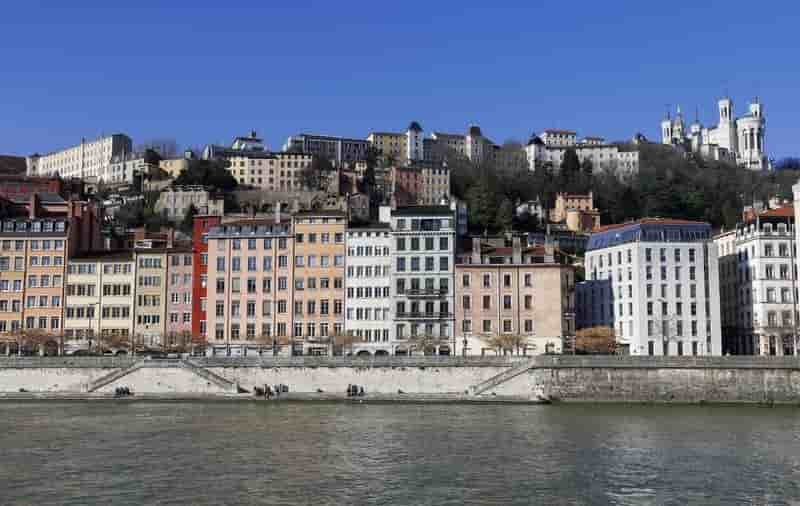 Lyon va a son tour encadrer les locations de meubles de tourisme