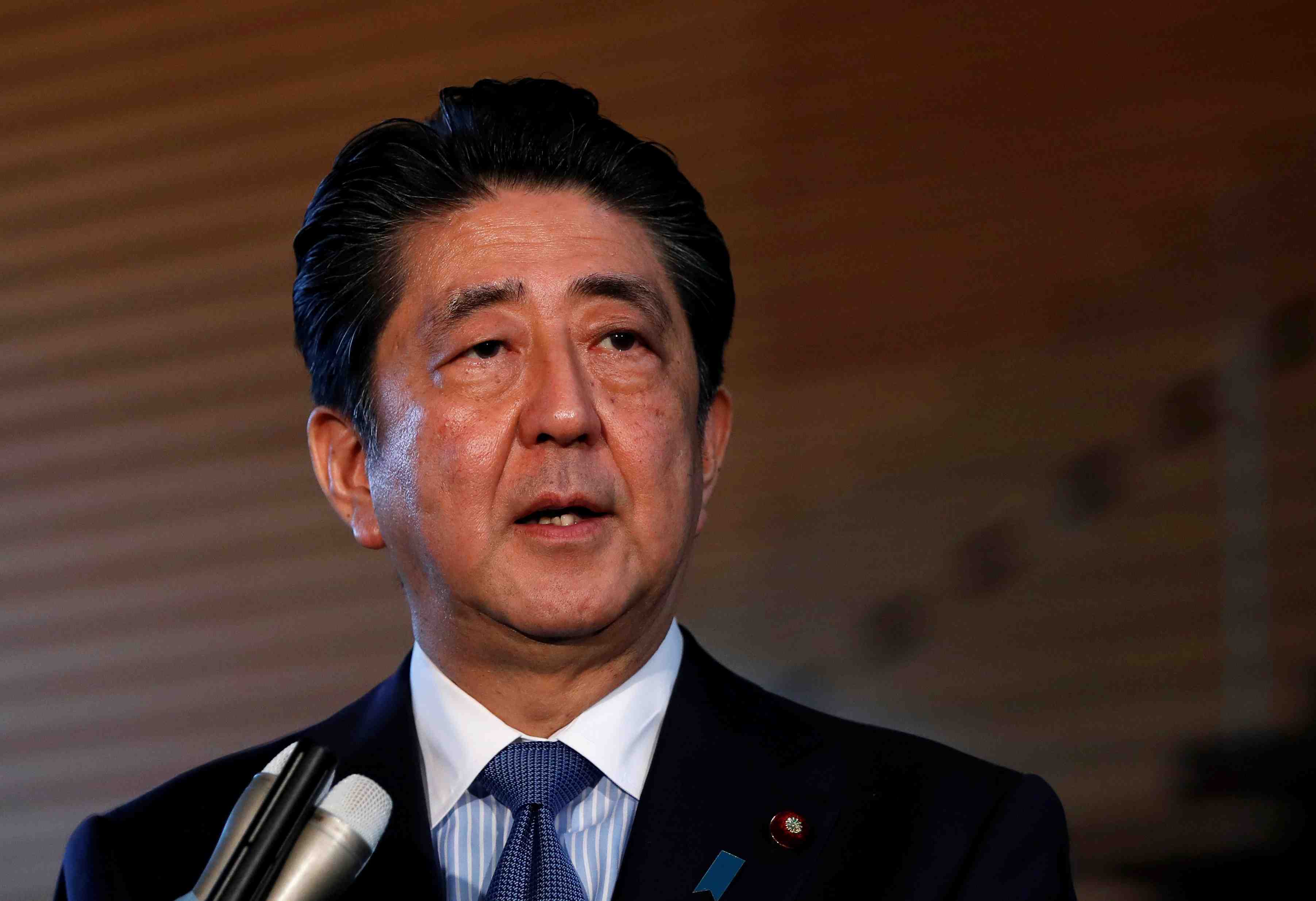 Le japon tente d'organiser un sommet abe-kim jong-un
