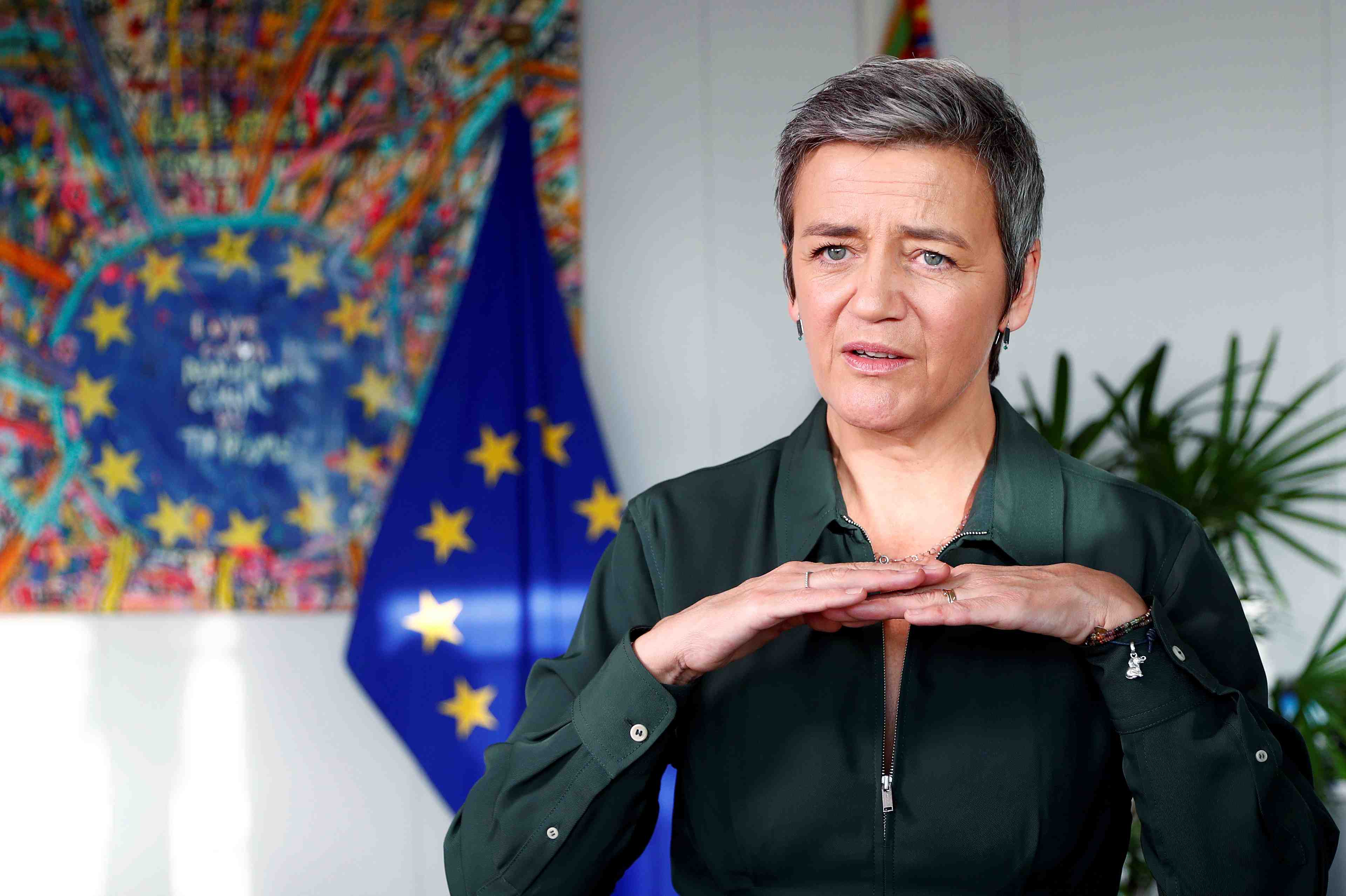 Alstom-siemens: vestager promet une analyse nuancee des deux "champions"